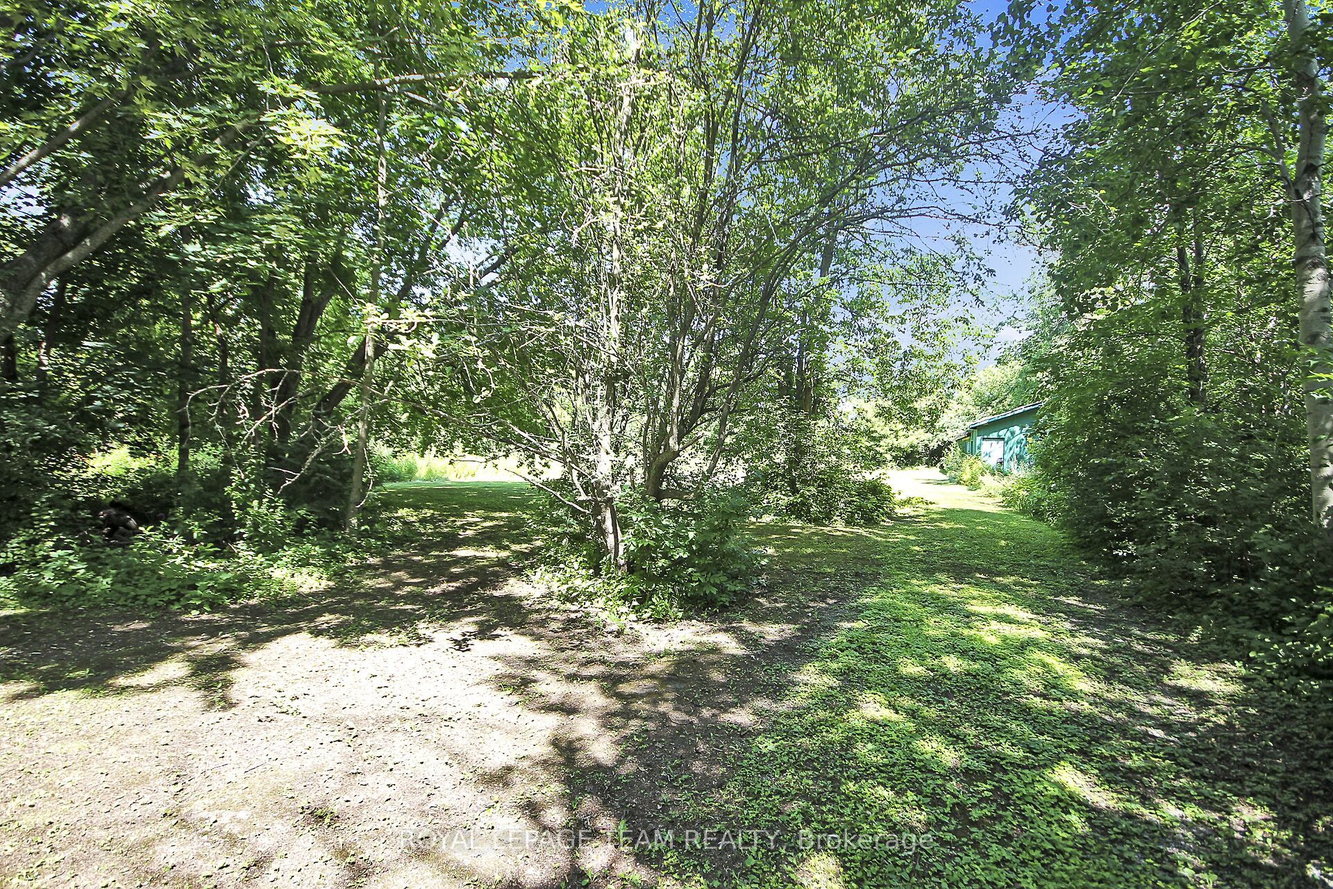 1429 Balmoral Drive N Property Photo 13