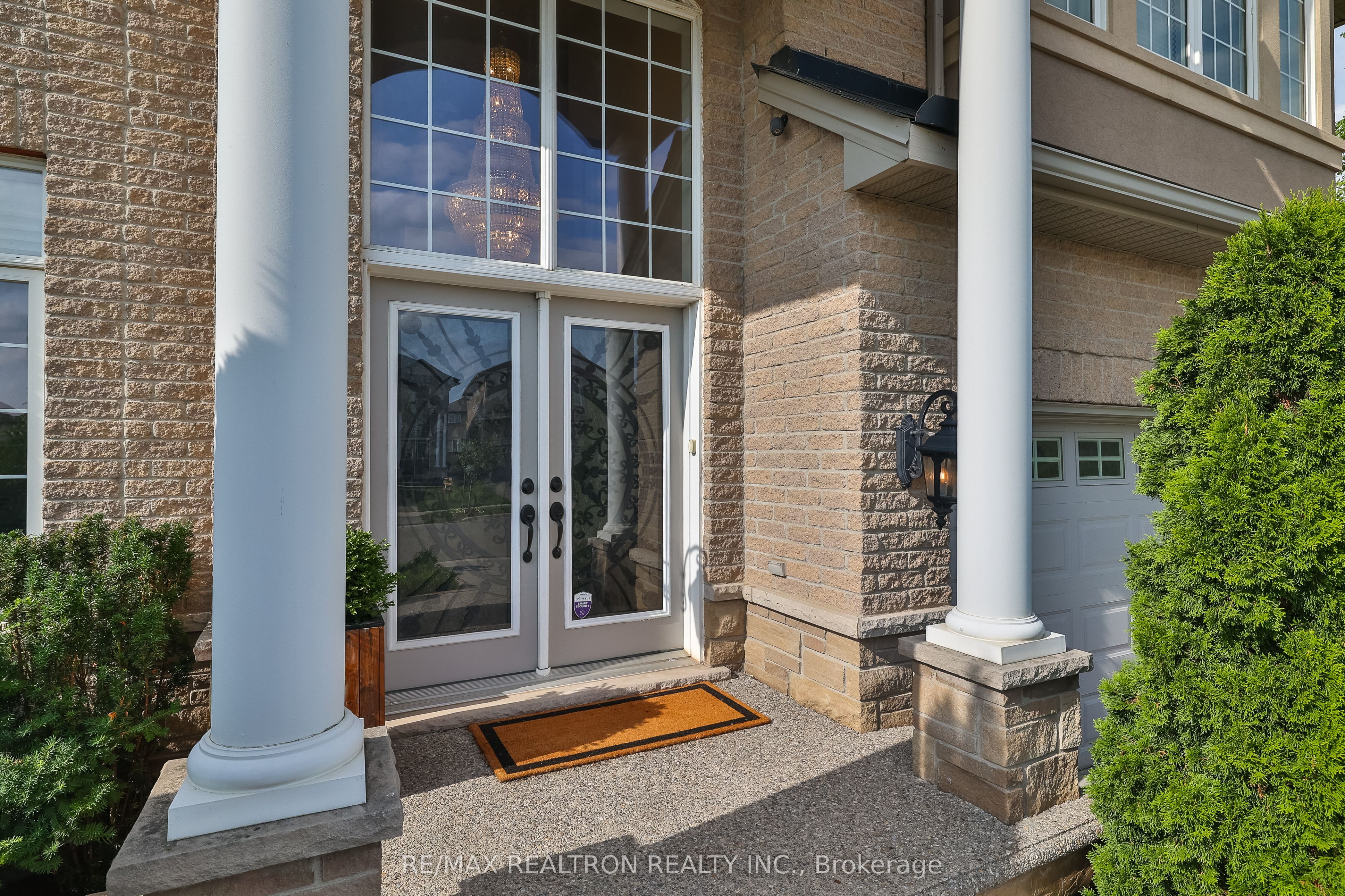 15 House Lane Property Photo 2