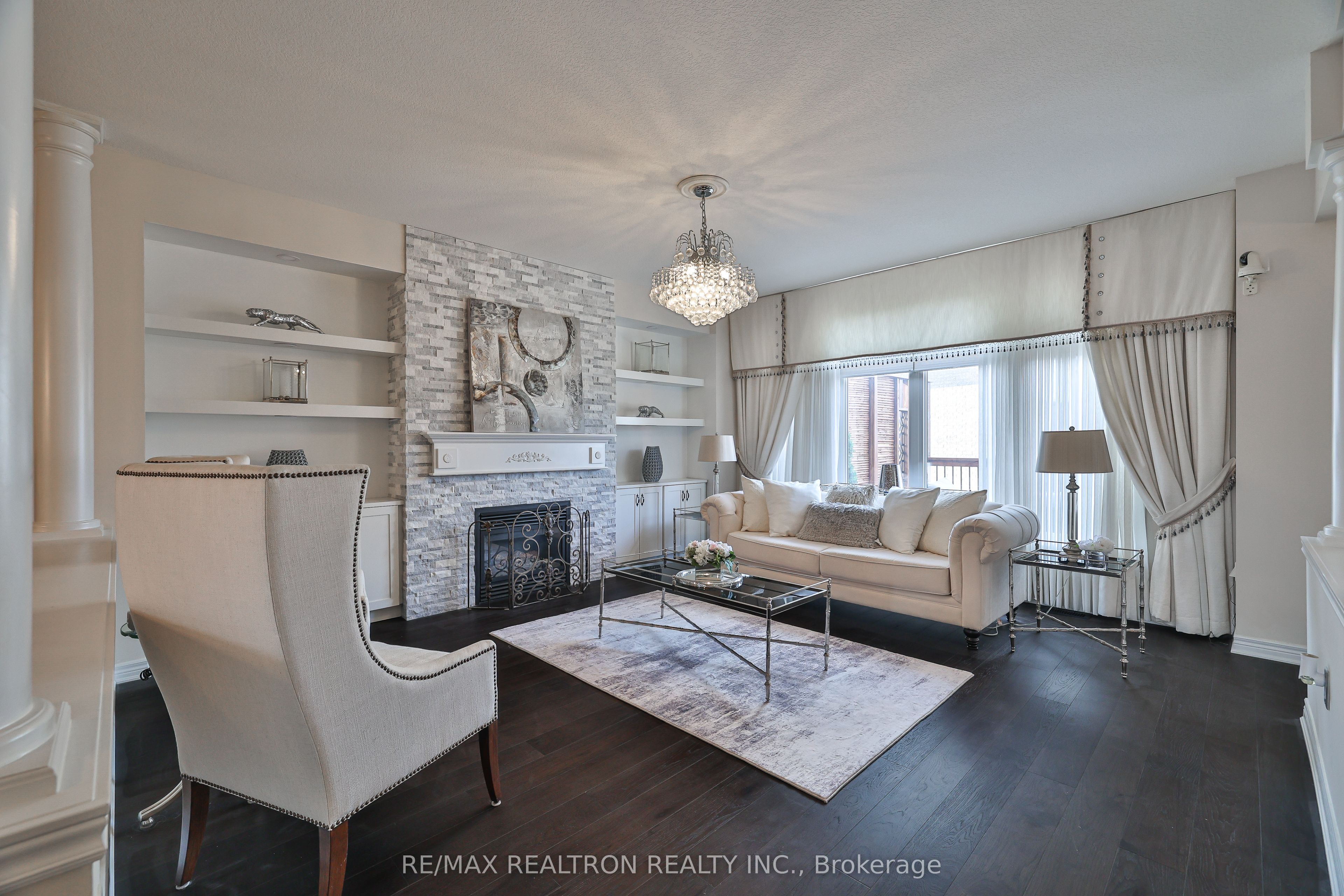 15 House Lane Property Photo 6