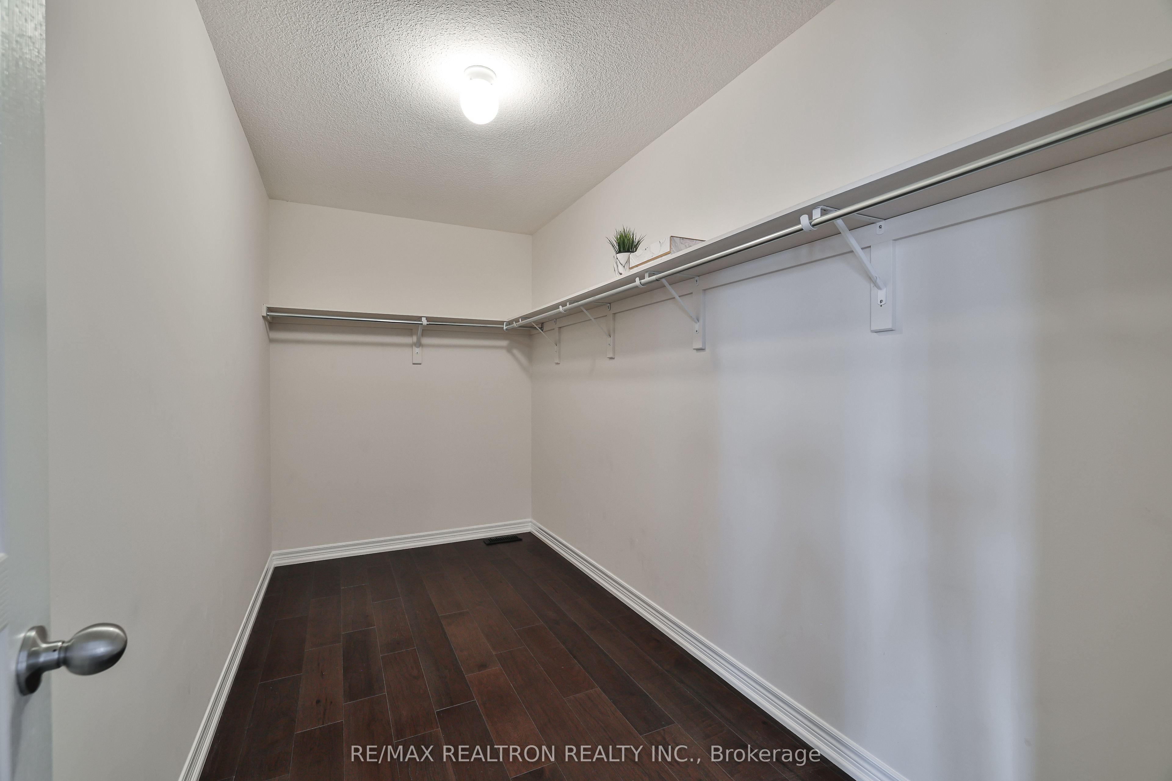 15 House Lane Property Photo 25