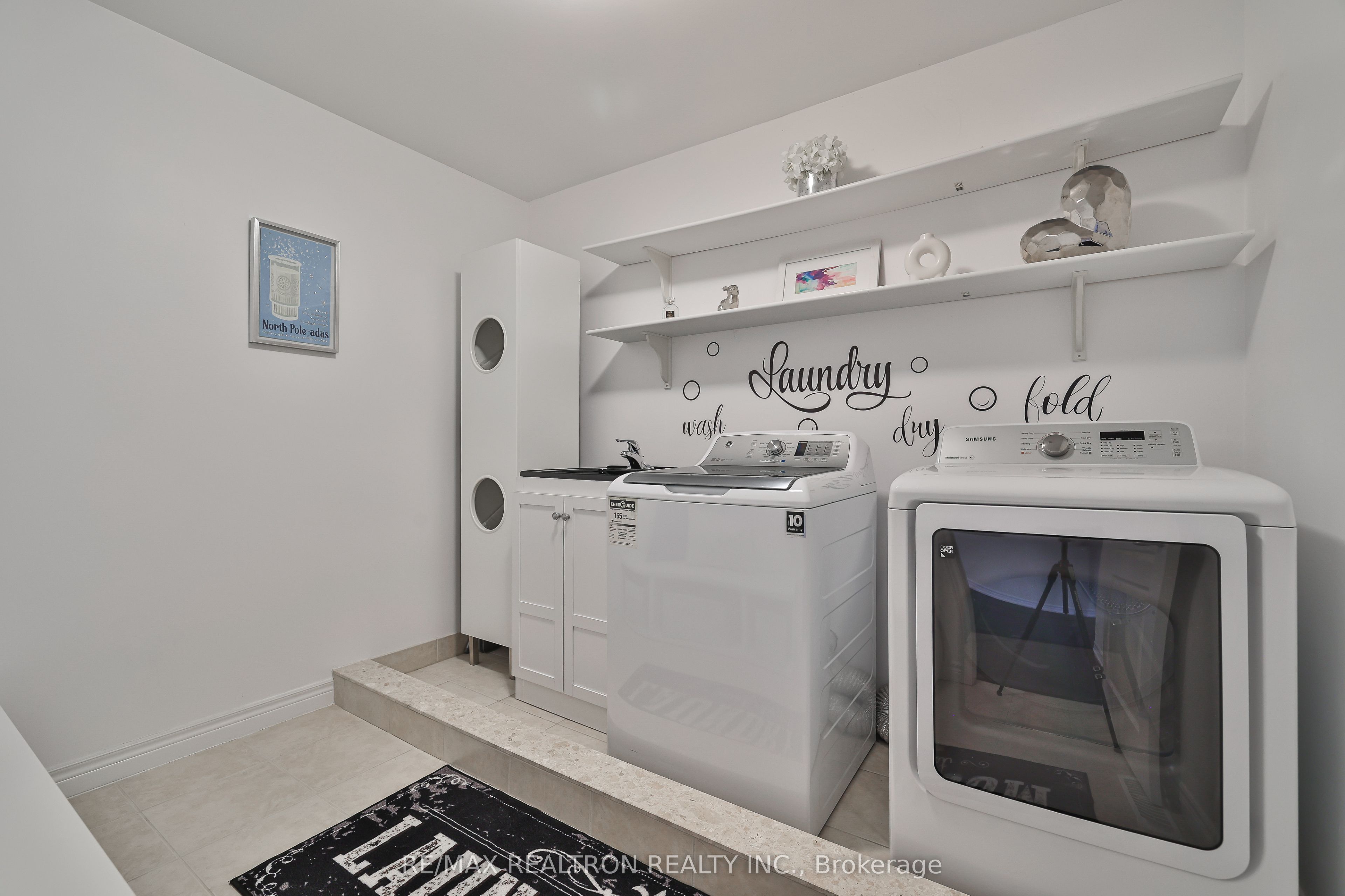 15 House Lane Property Photo 31