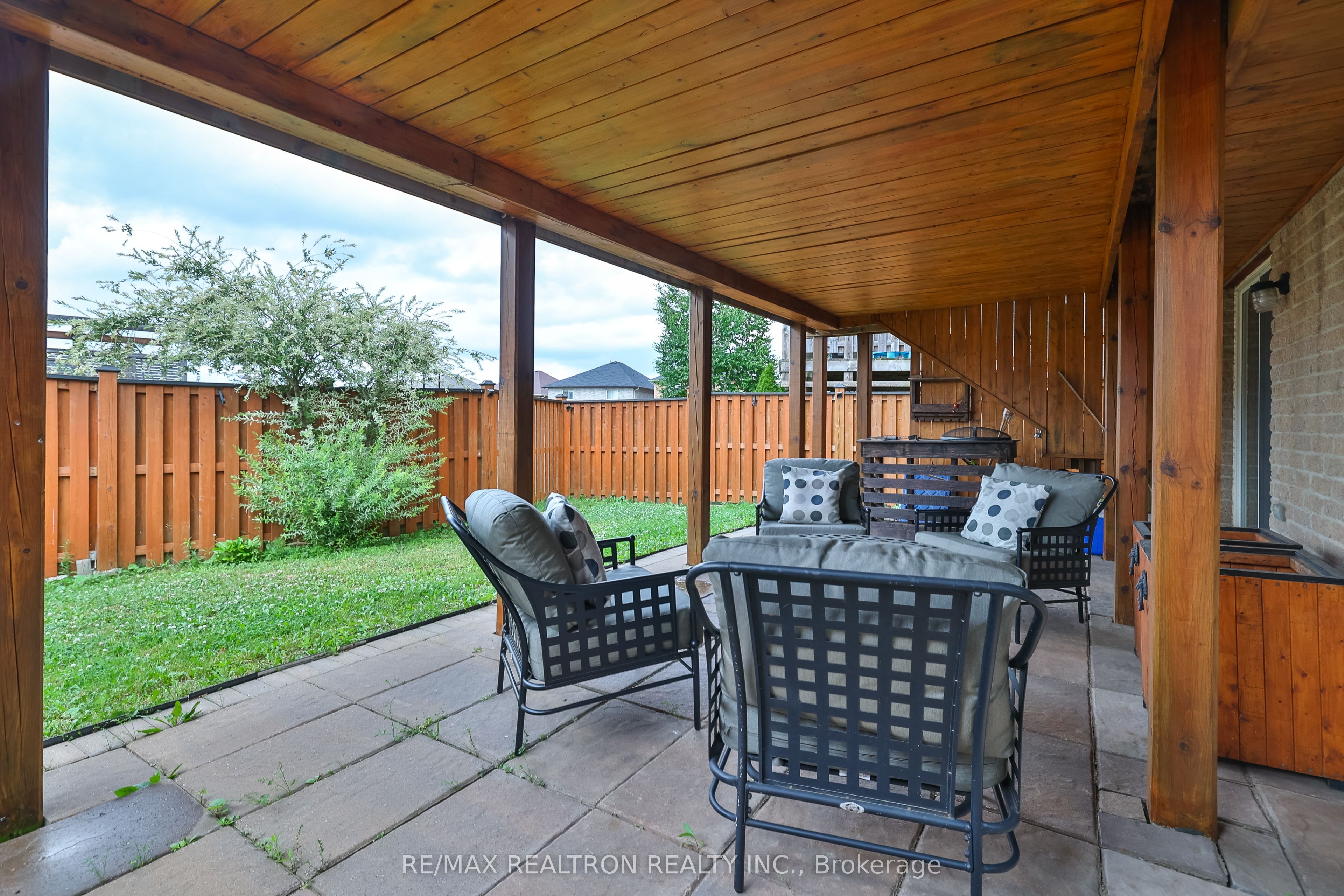 15 House Lane Property Photo 40