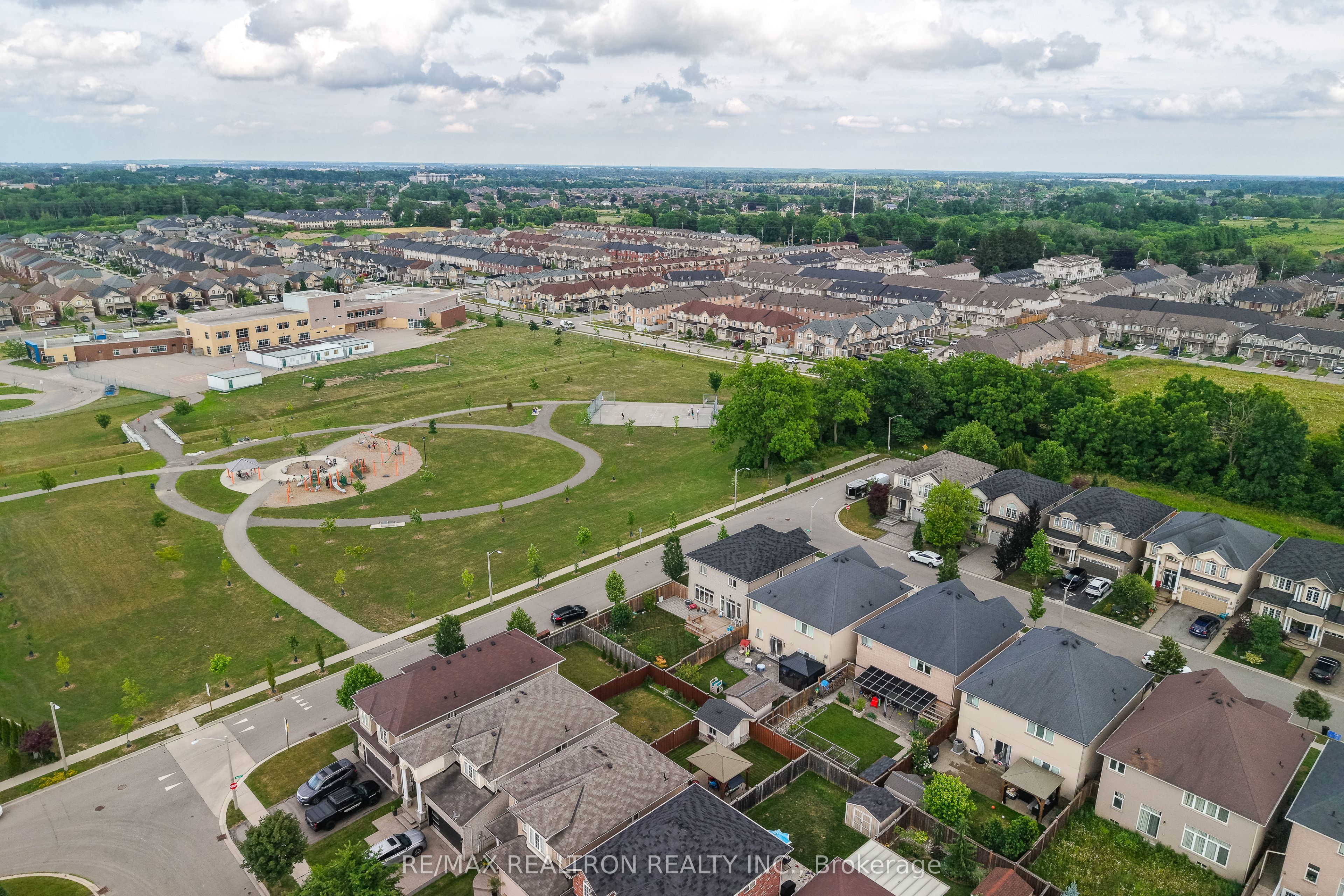 15 House Lane Property Photo 44