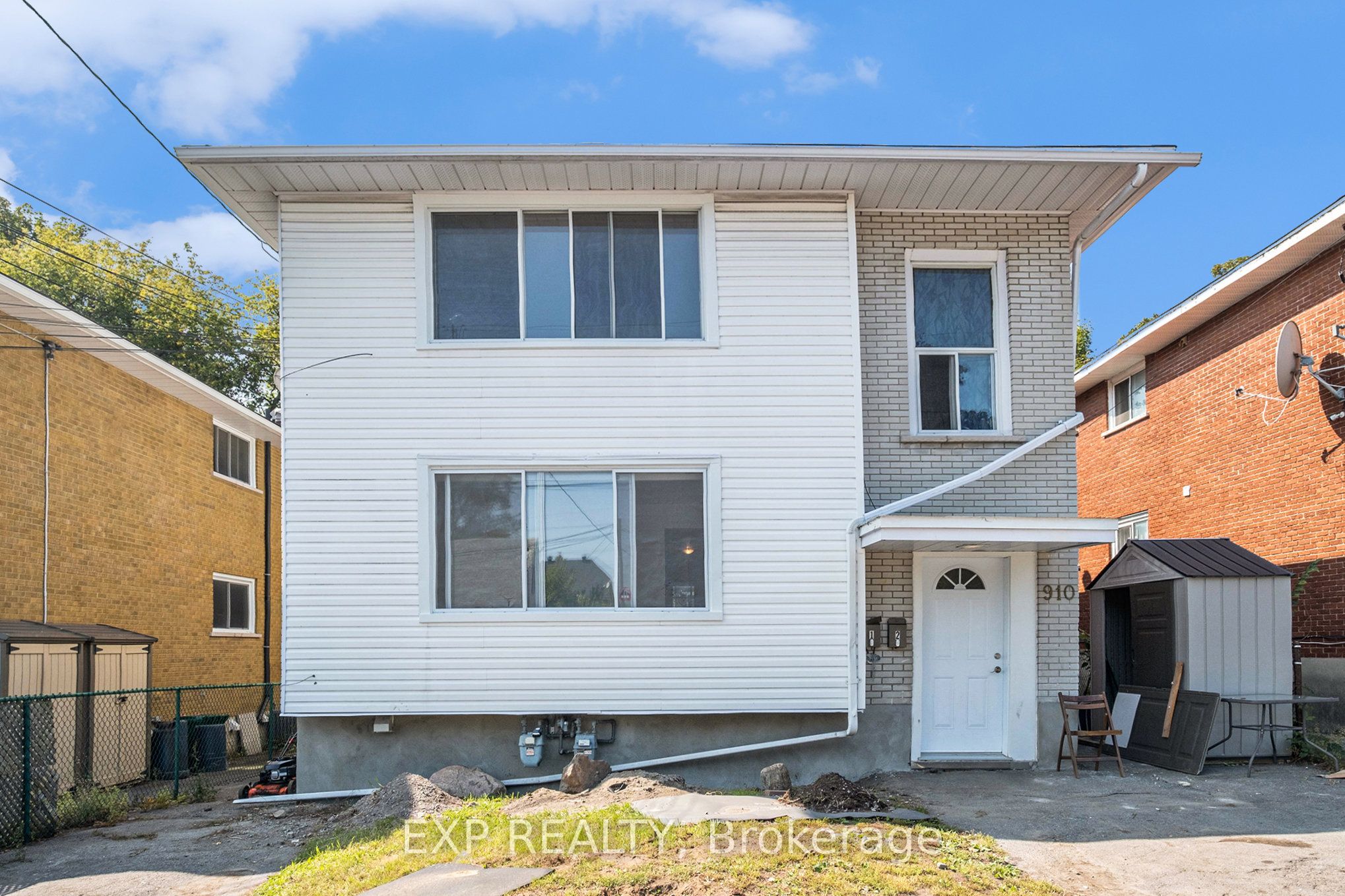 910 Watson Street Property Photo 1