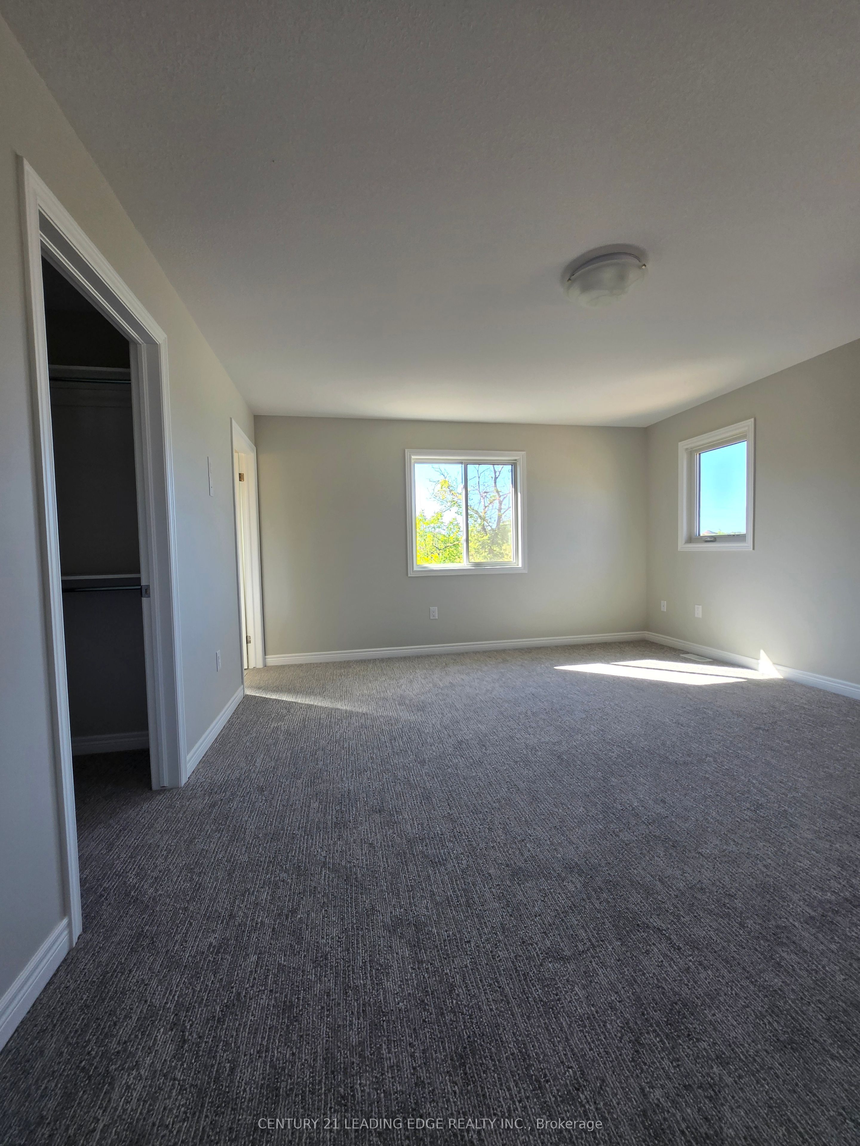 66 Willson Drive Upper Property Photo 5