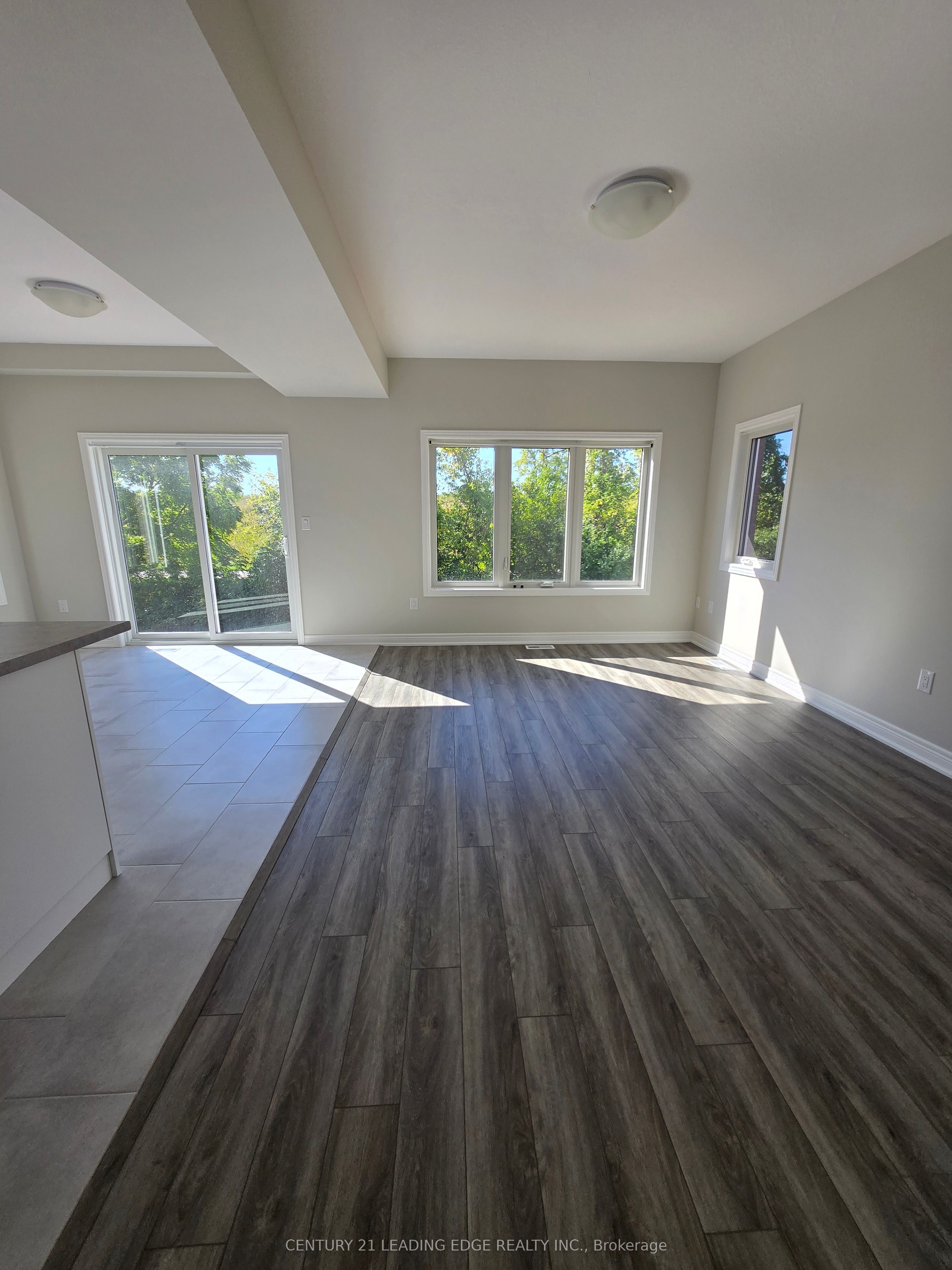 66 Willson Drive Upper Property Photo 11