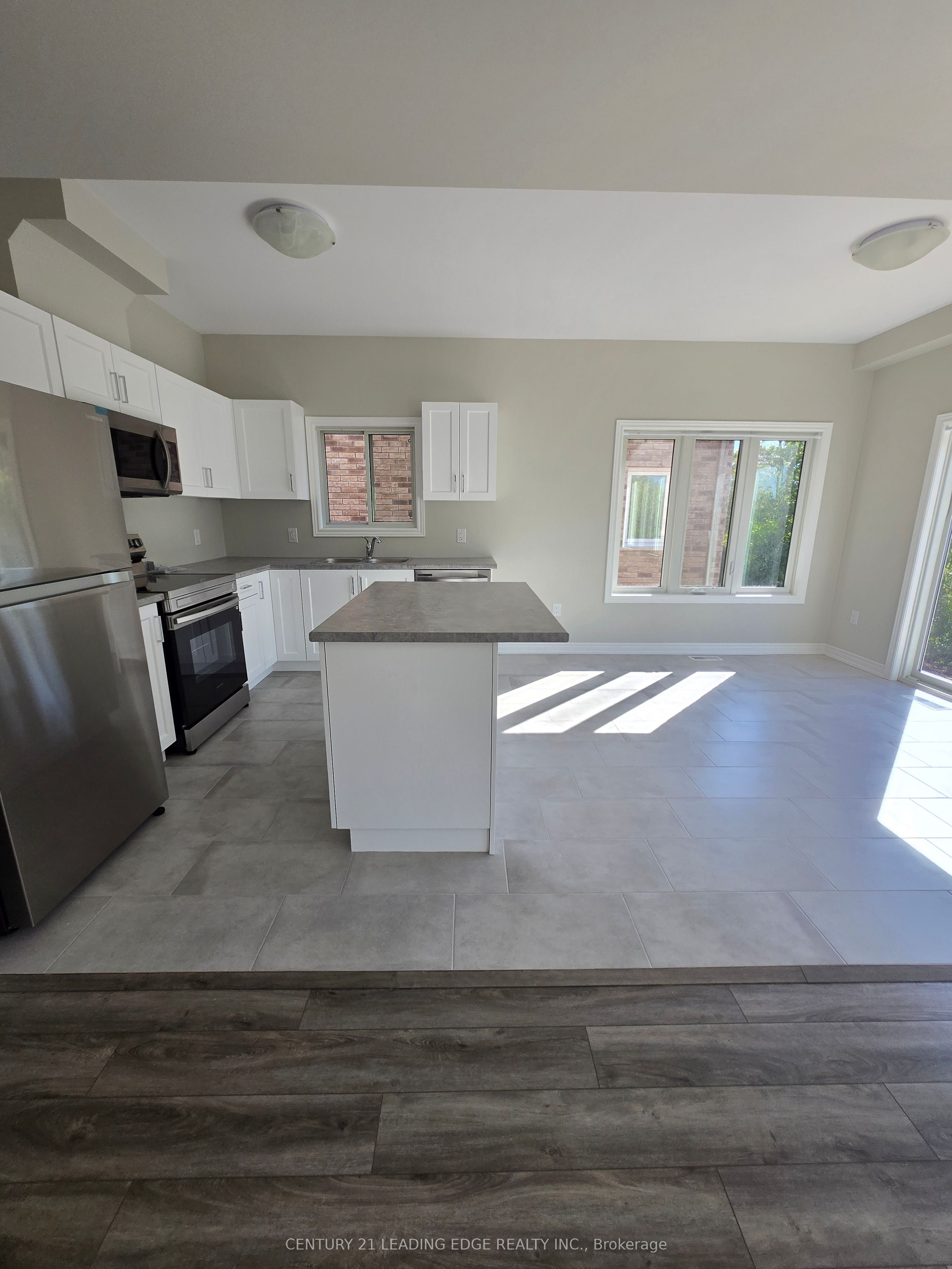 66 Willson Drive Upper Property Photo 14