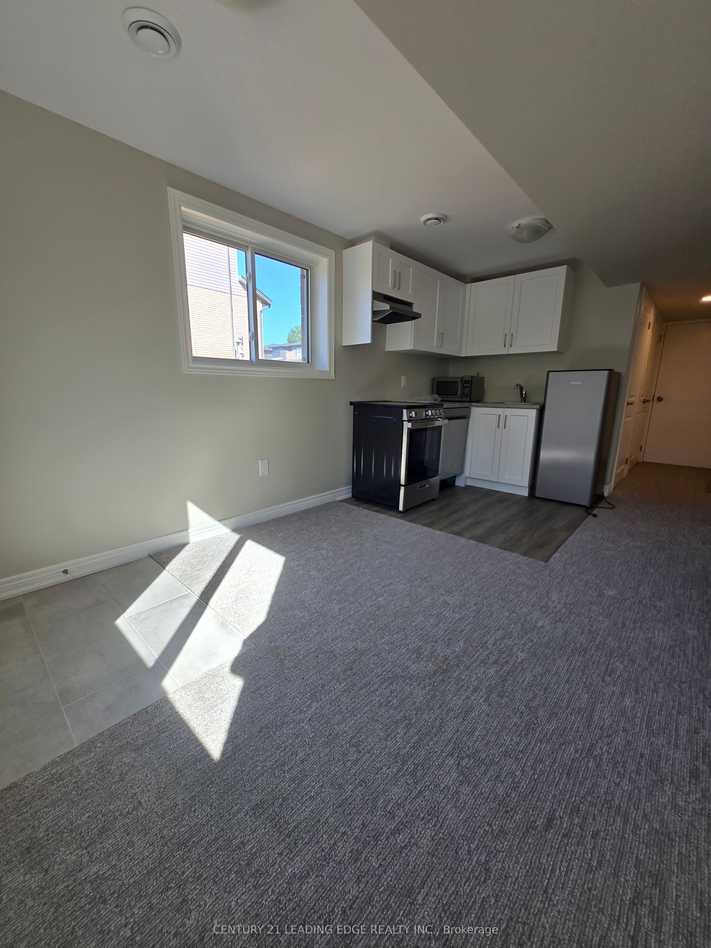 66 Willson Drive Upper Property Photo 19