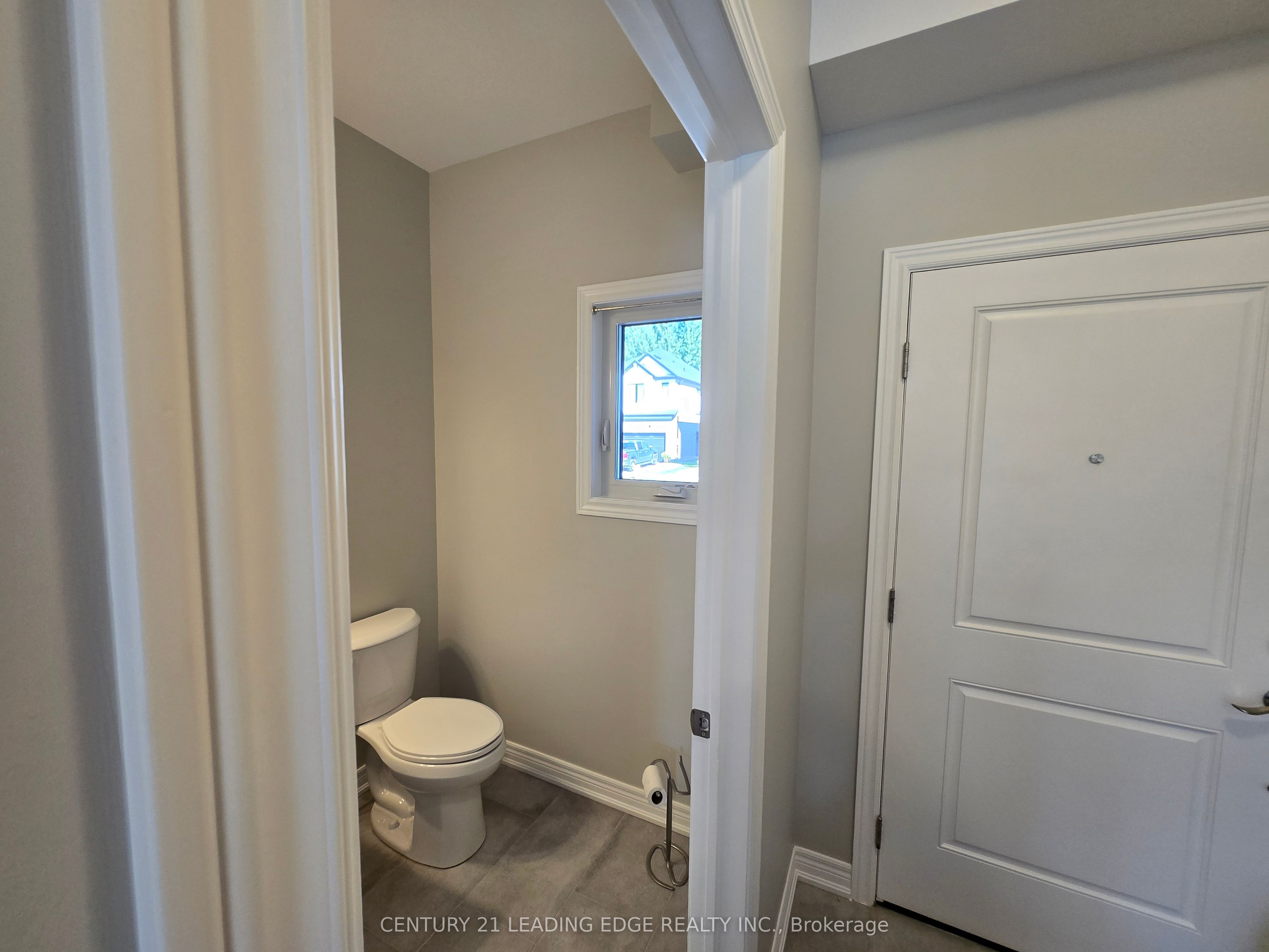 66 Willson Drive Upper Property Photo 24