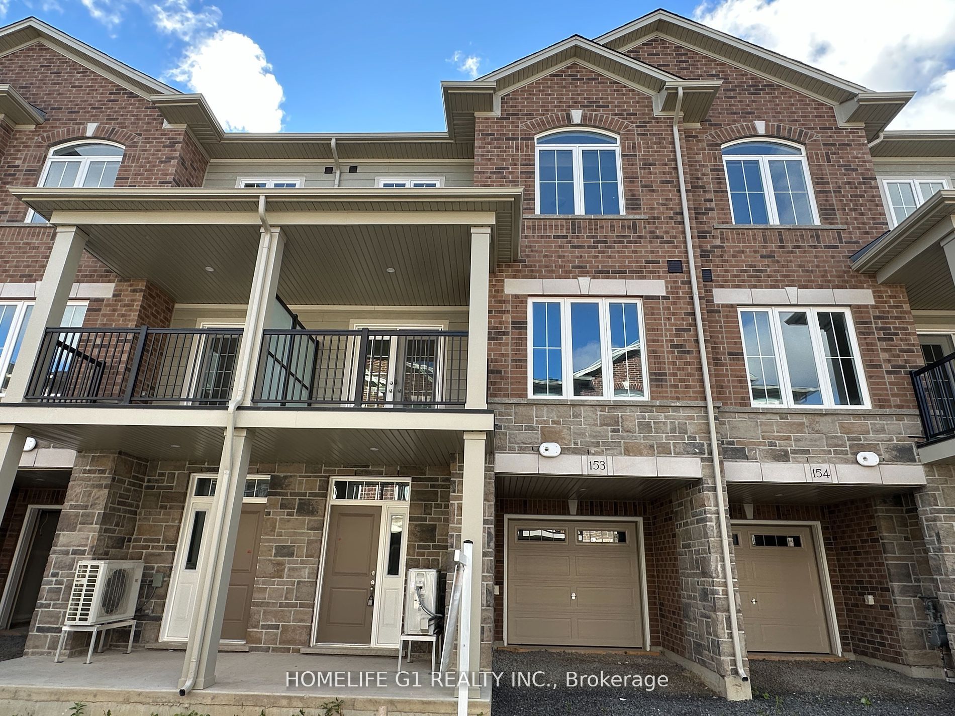 677 Park Road N 153 Property Photo 1