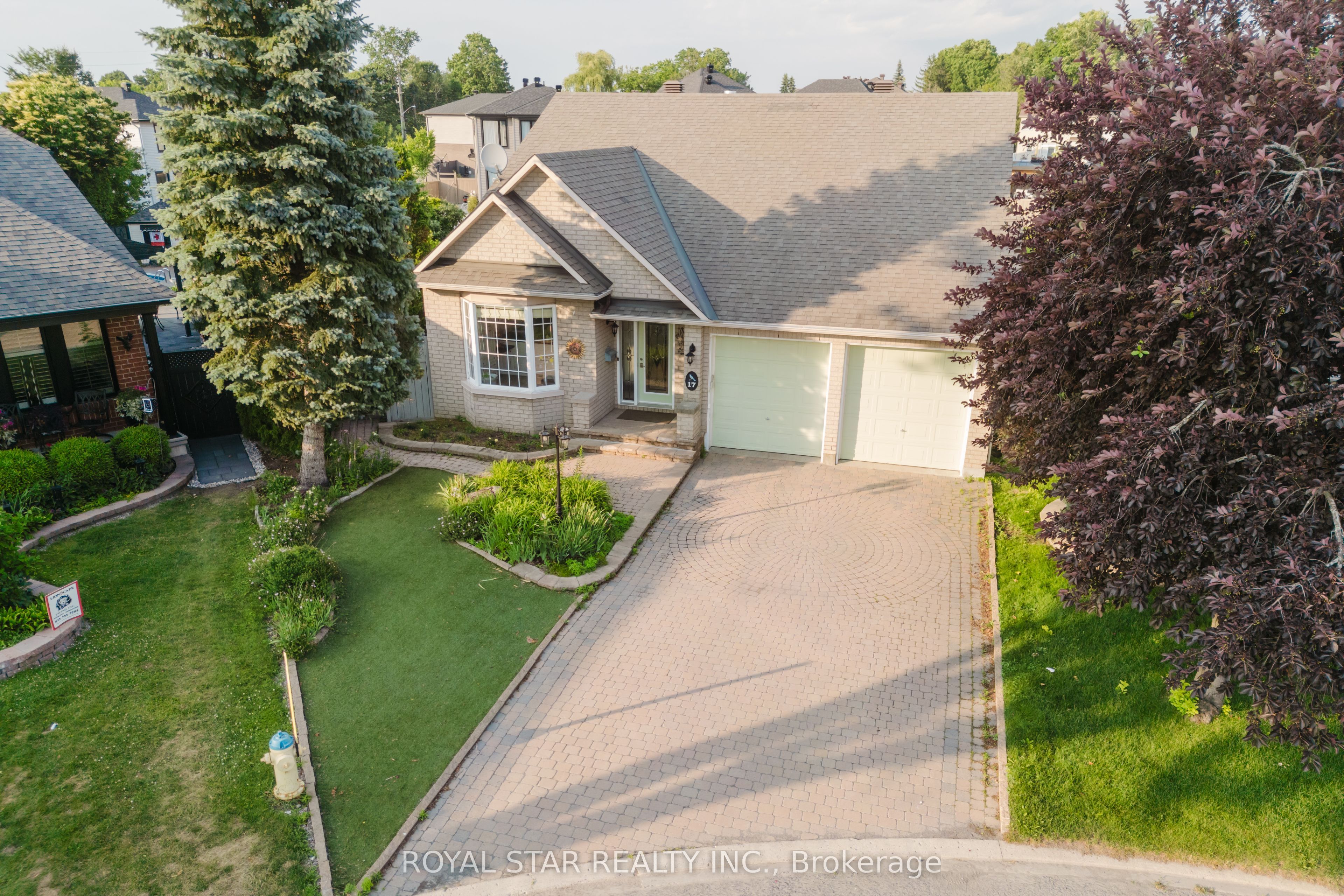 17 Settler's Ridge Way Property Photo 1
