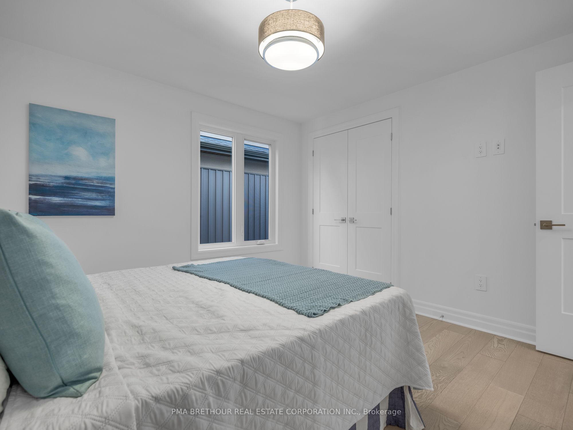 7543 Splendour Drive Property Photo 31