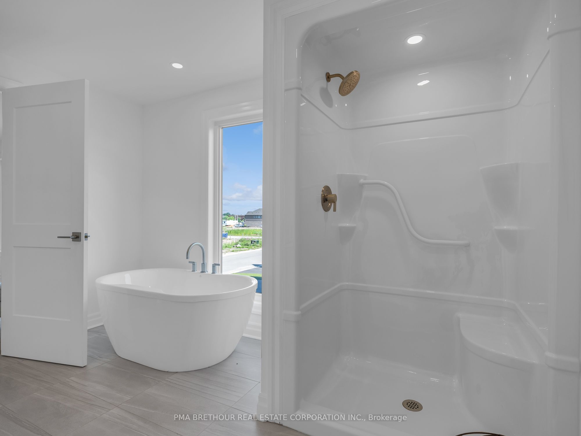 7543 Splendour Drive Property Photo 38