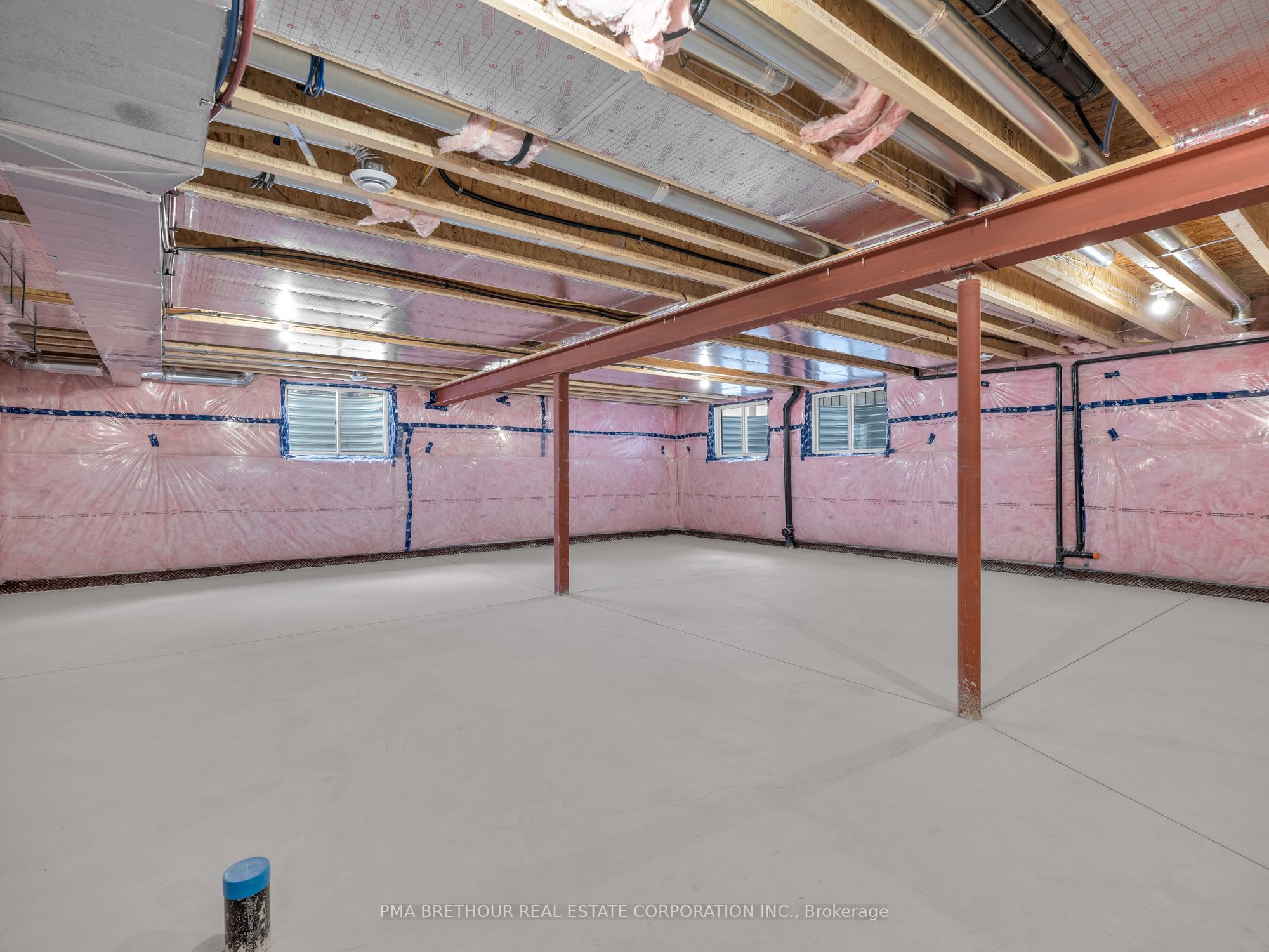 7543 Splendour Drive Property Photo 39
