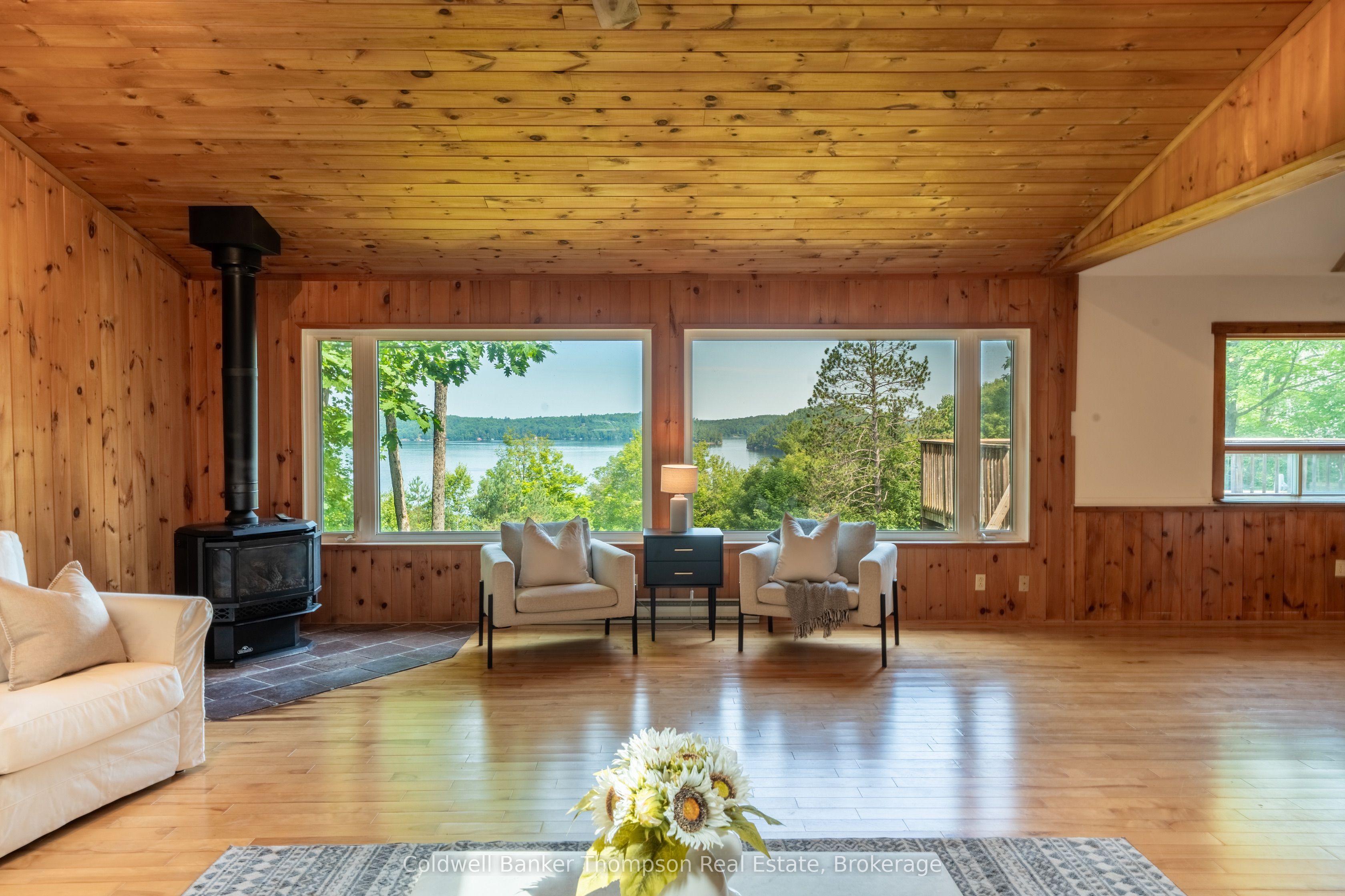 1090 Muskoka #10 Road Property Photo 5