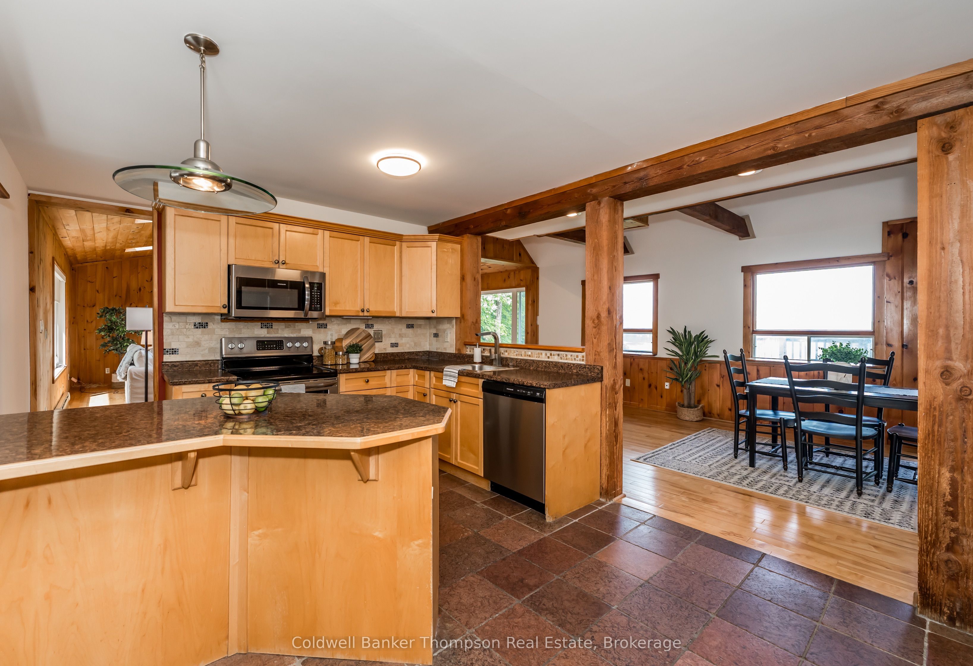 1090 Muskoka #10 Road Property Photo 9