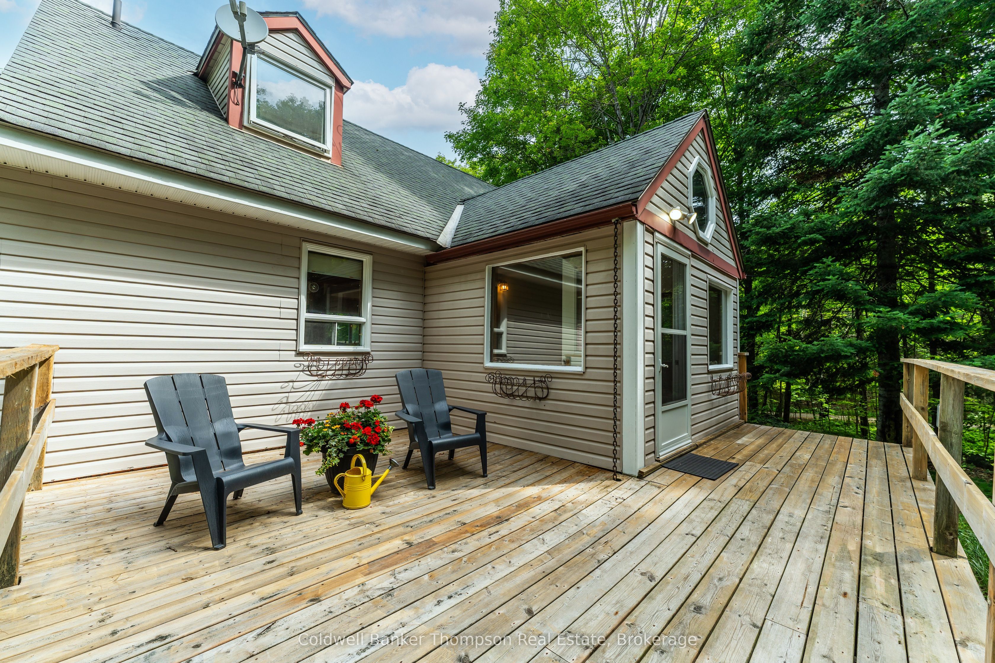 1090 Muskoka #10 Road Property Photo 12