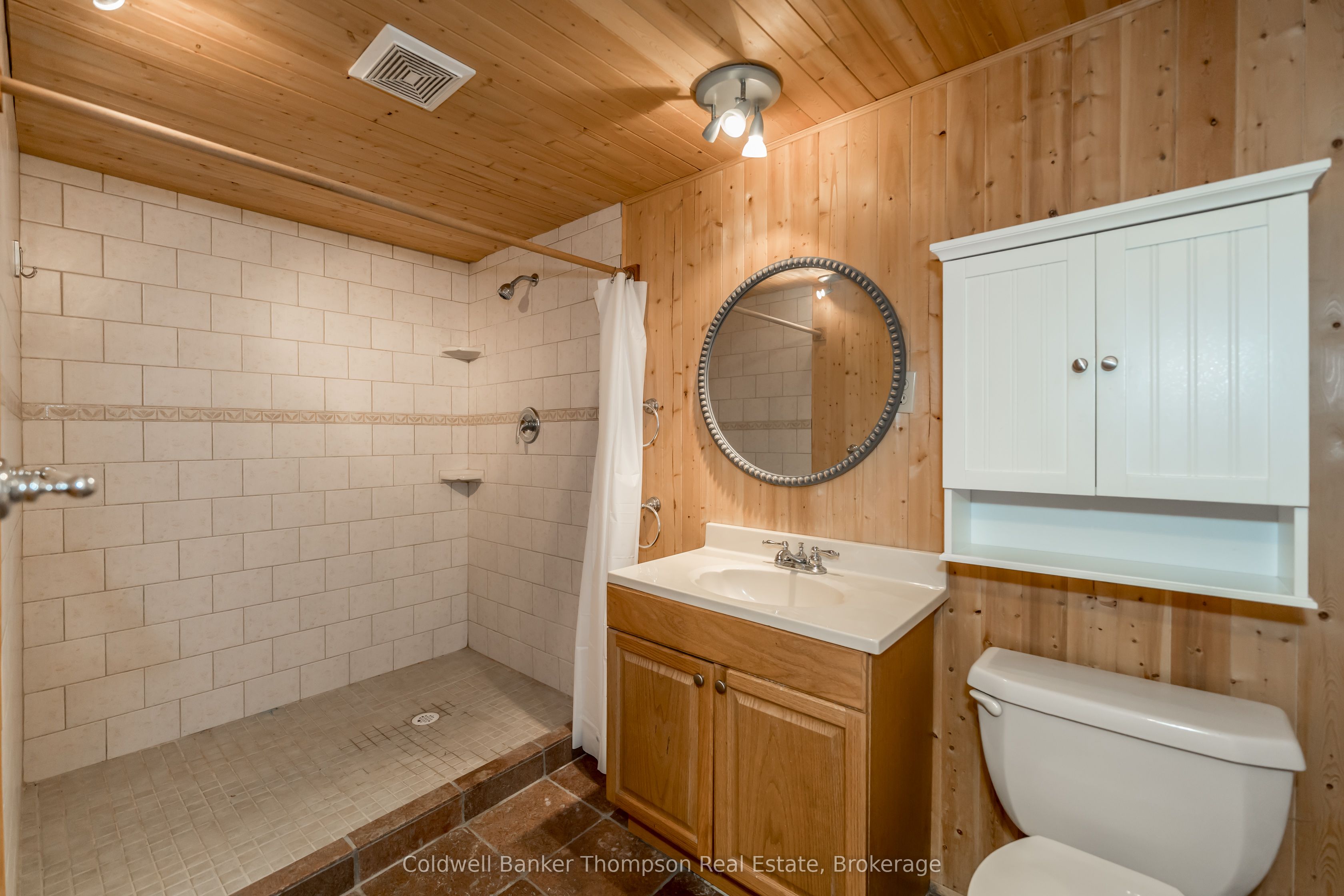 1090 Muskoka #10 Road Property Photo 31