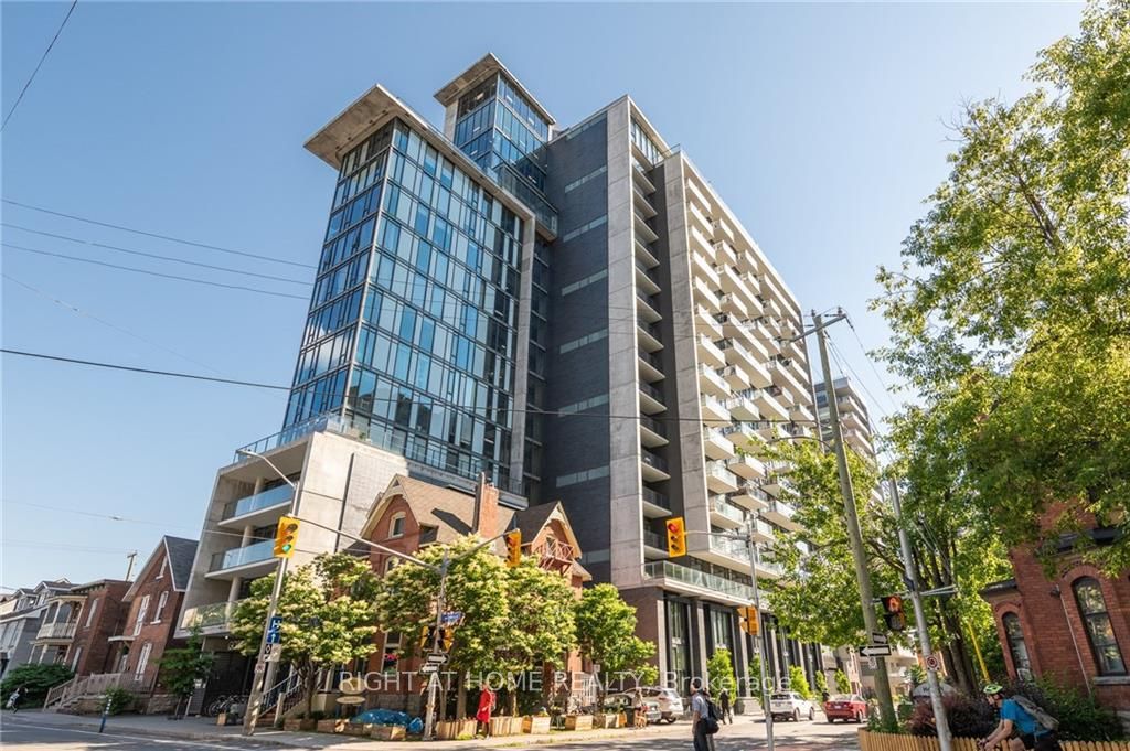 224 LYON Street 1215