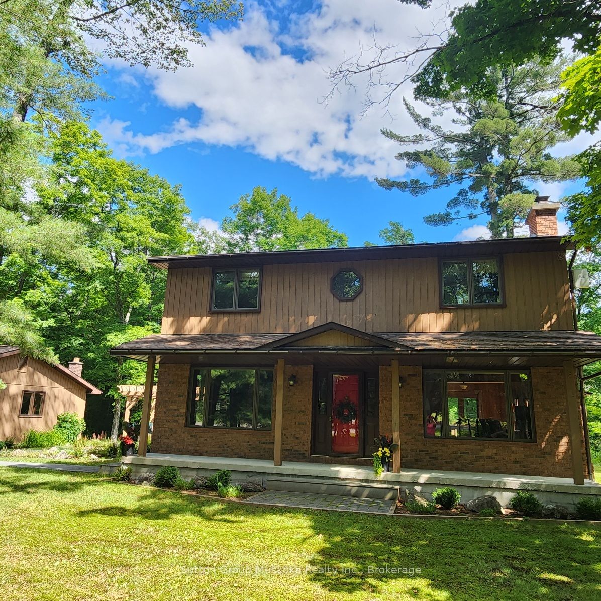 1004 E Cooper Lake Rd