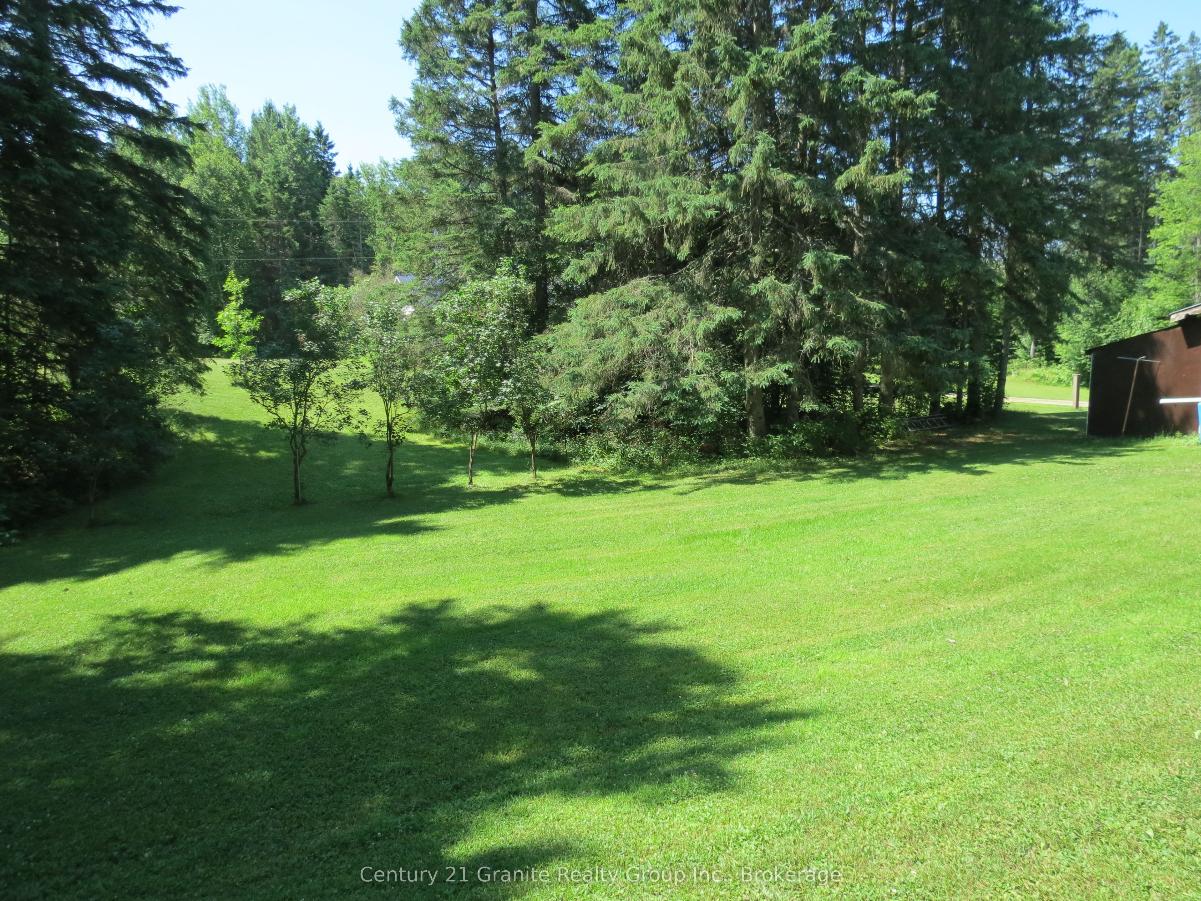 1053 Buttercup Drive Property Photo 21