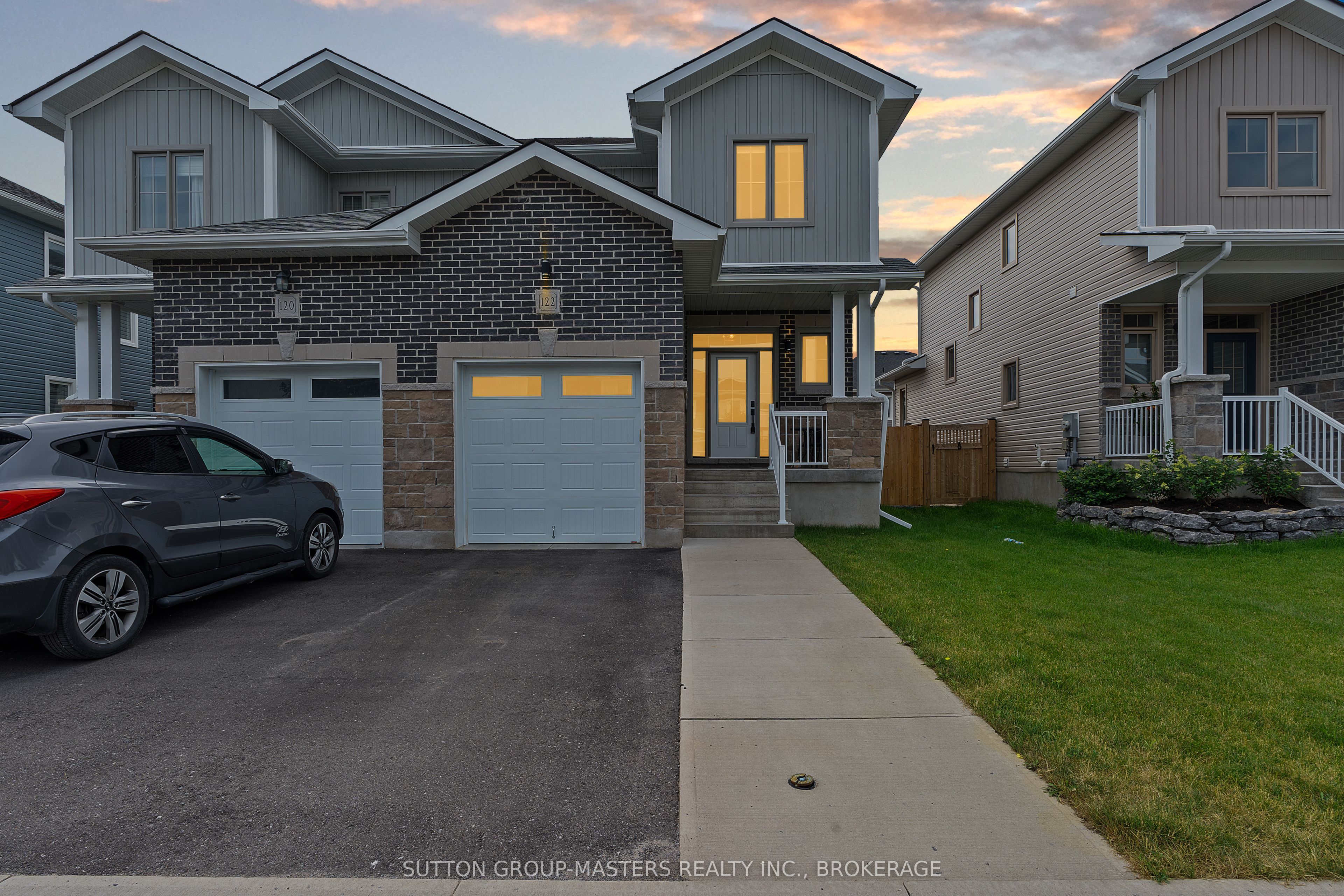 122 Hazlett St Property Photo 1