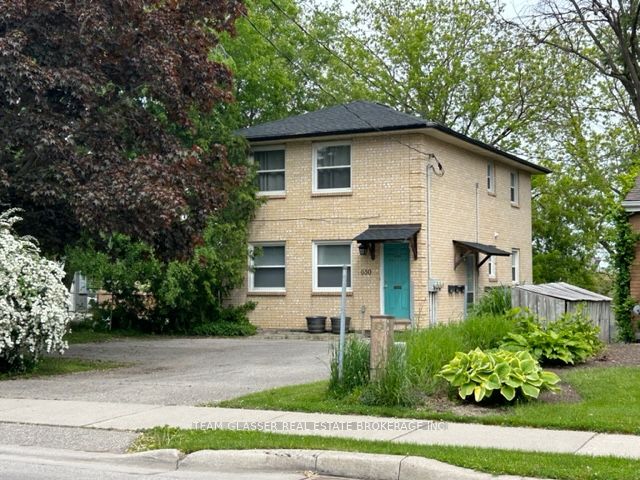 630 Victoria Street Property Photo 1
