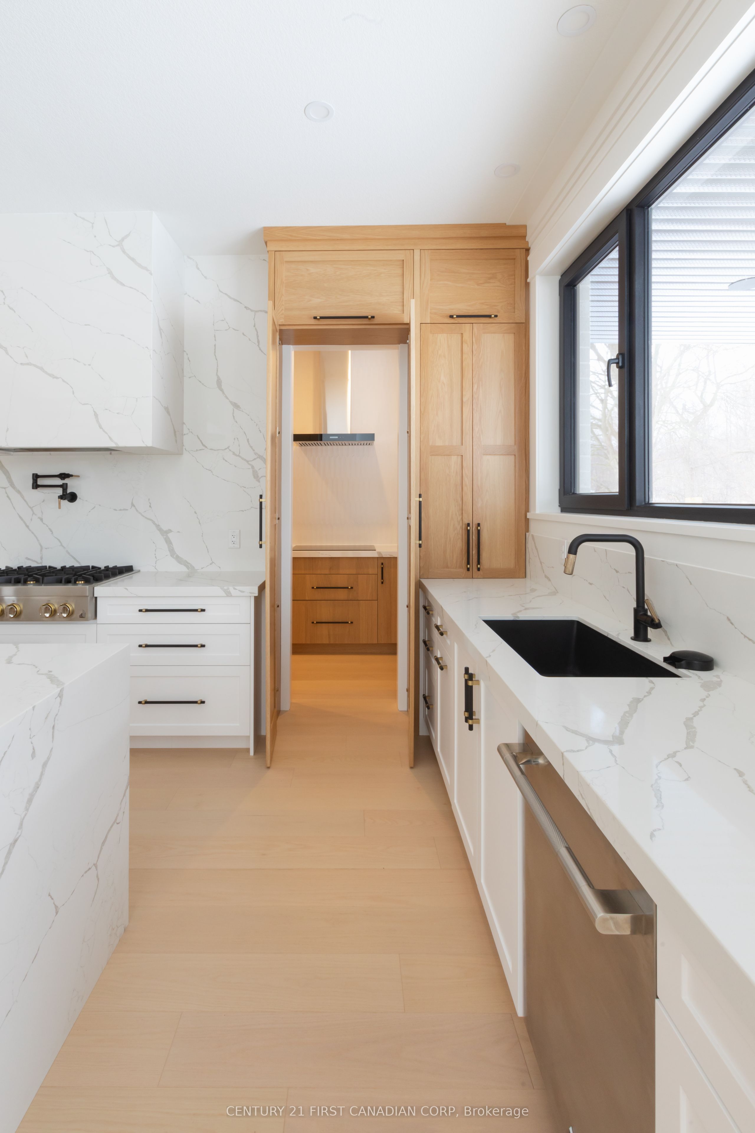 3104 Gillespie Trail Property Photo 4