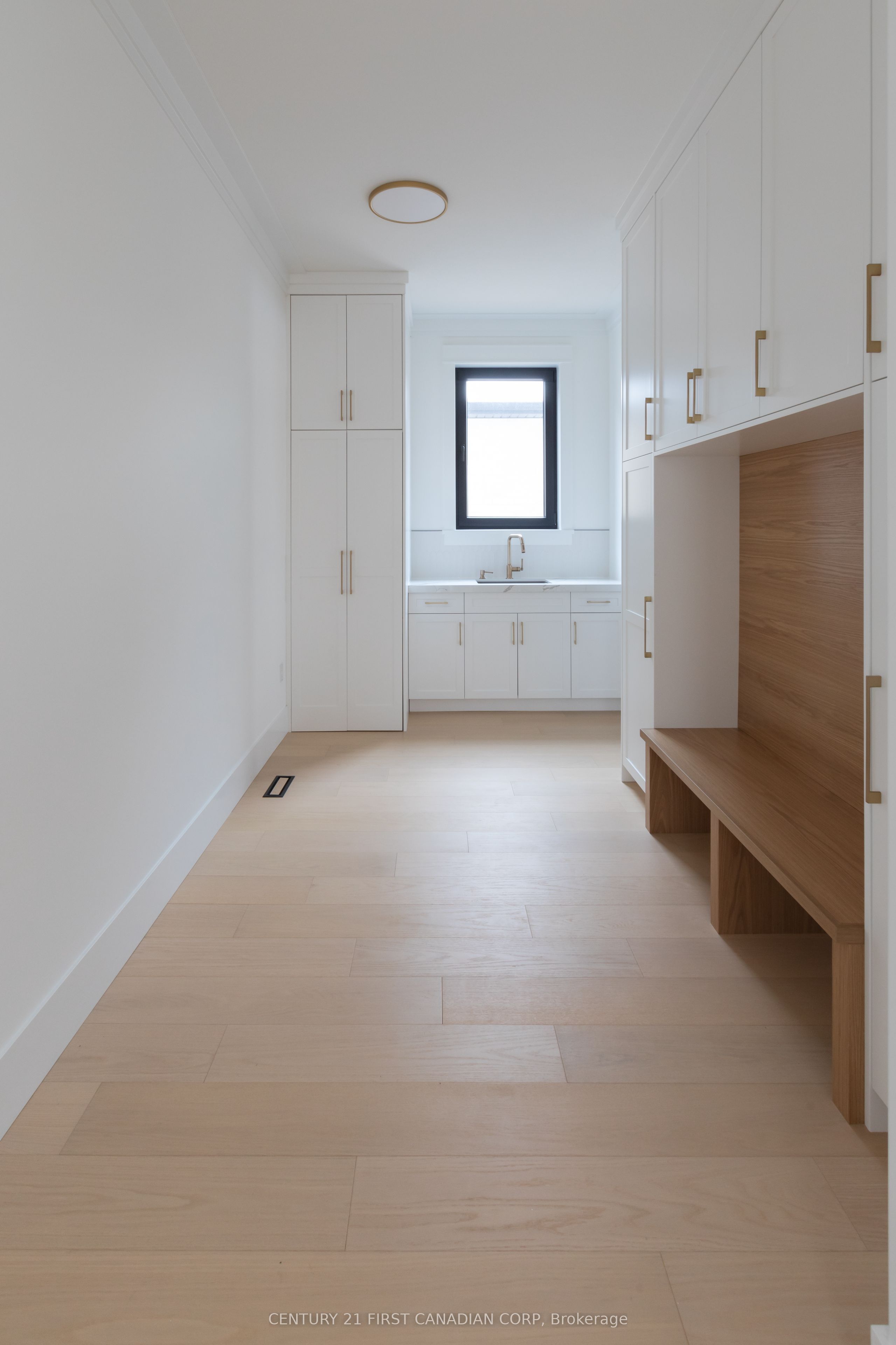 3124 Gillespie Trail Property Photo 3