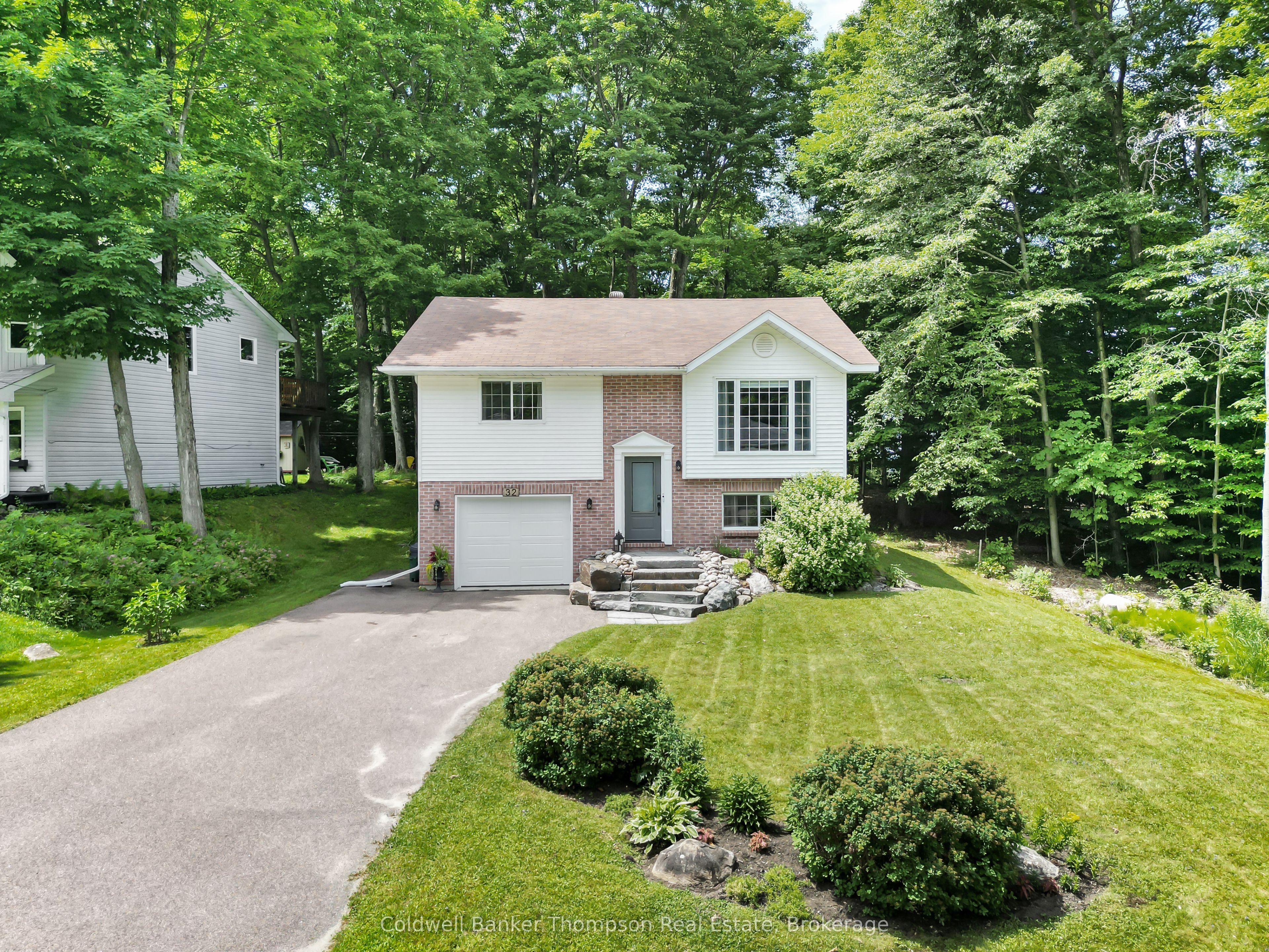 32 Southdale Drive Property Photo 1