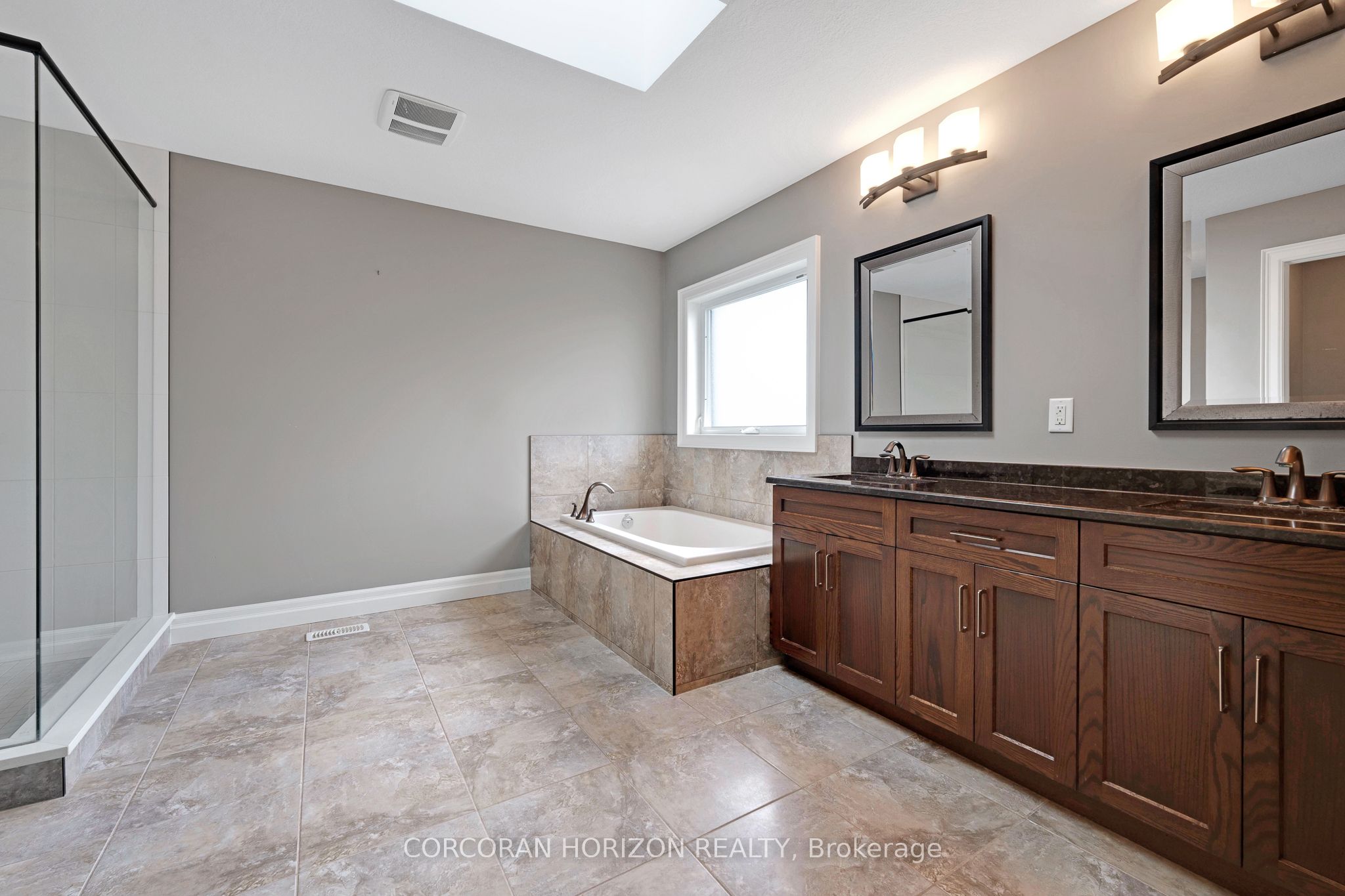 209 River Birch Street Property Photo 15