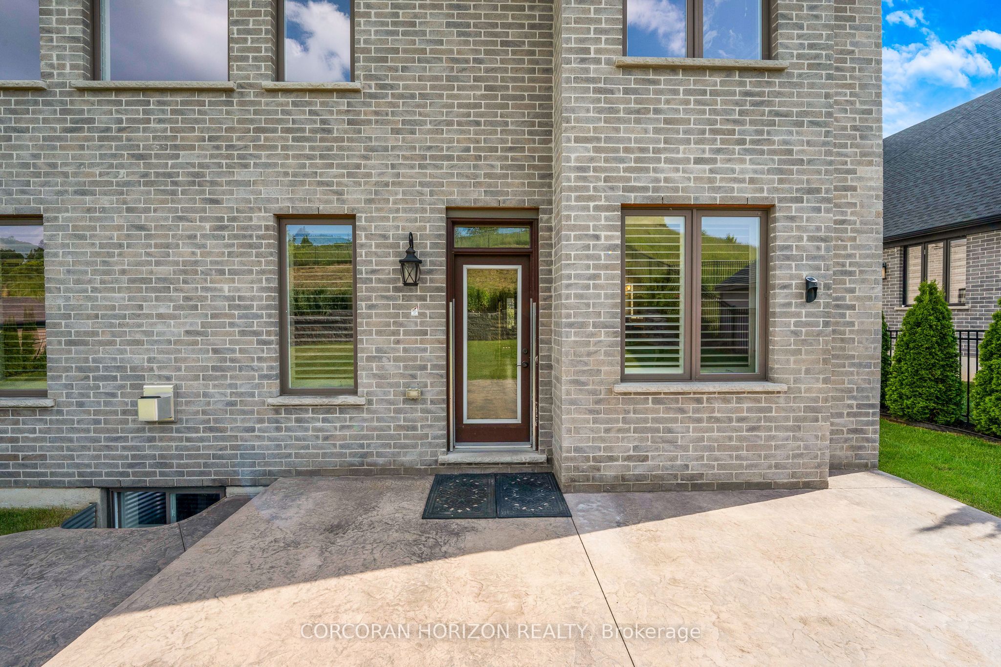 209 River Birch Street Property Photo 24