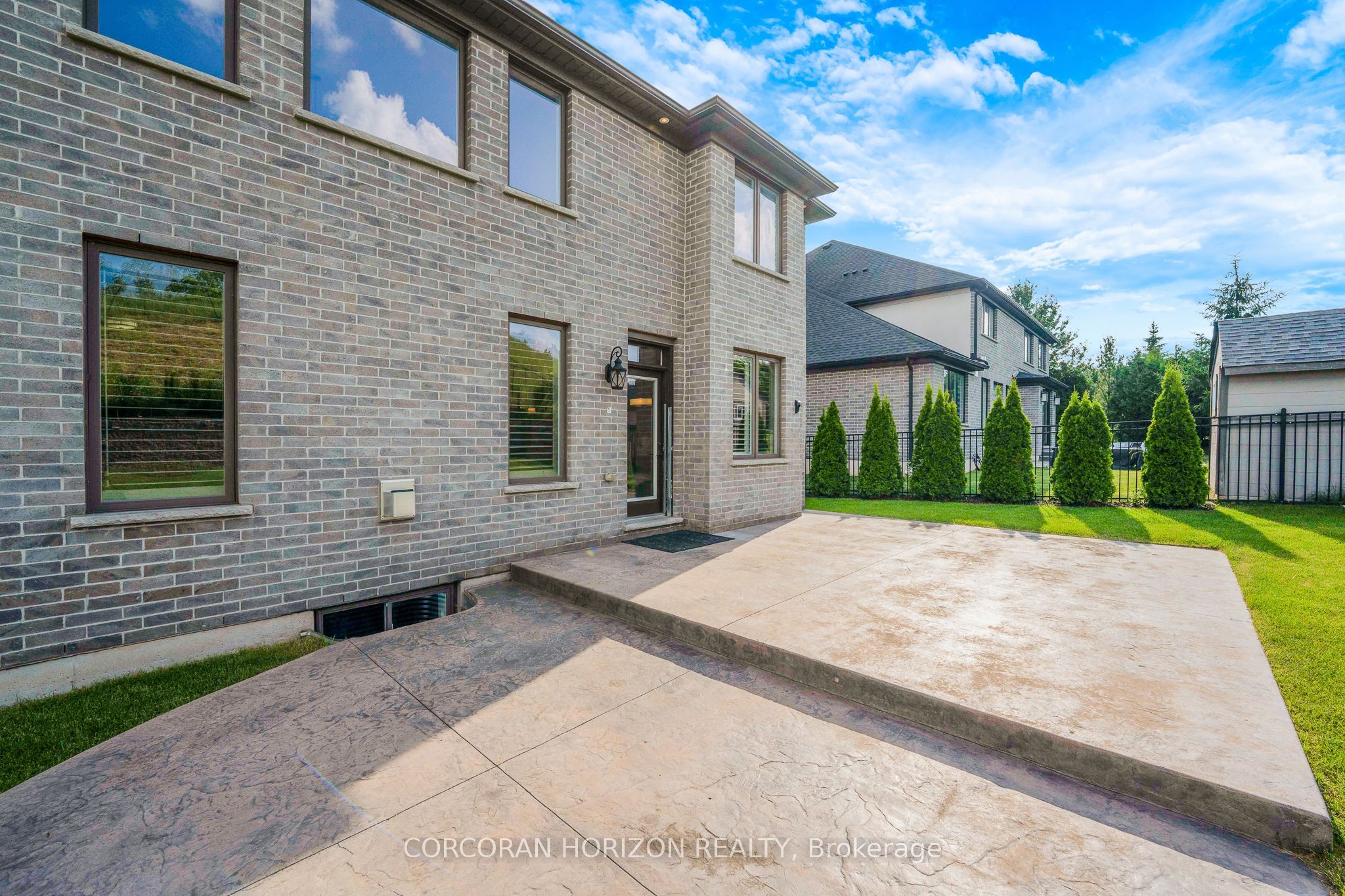 209 River Birch Street Property Photo 25