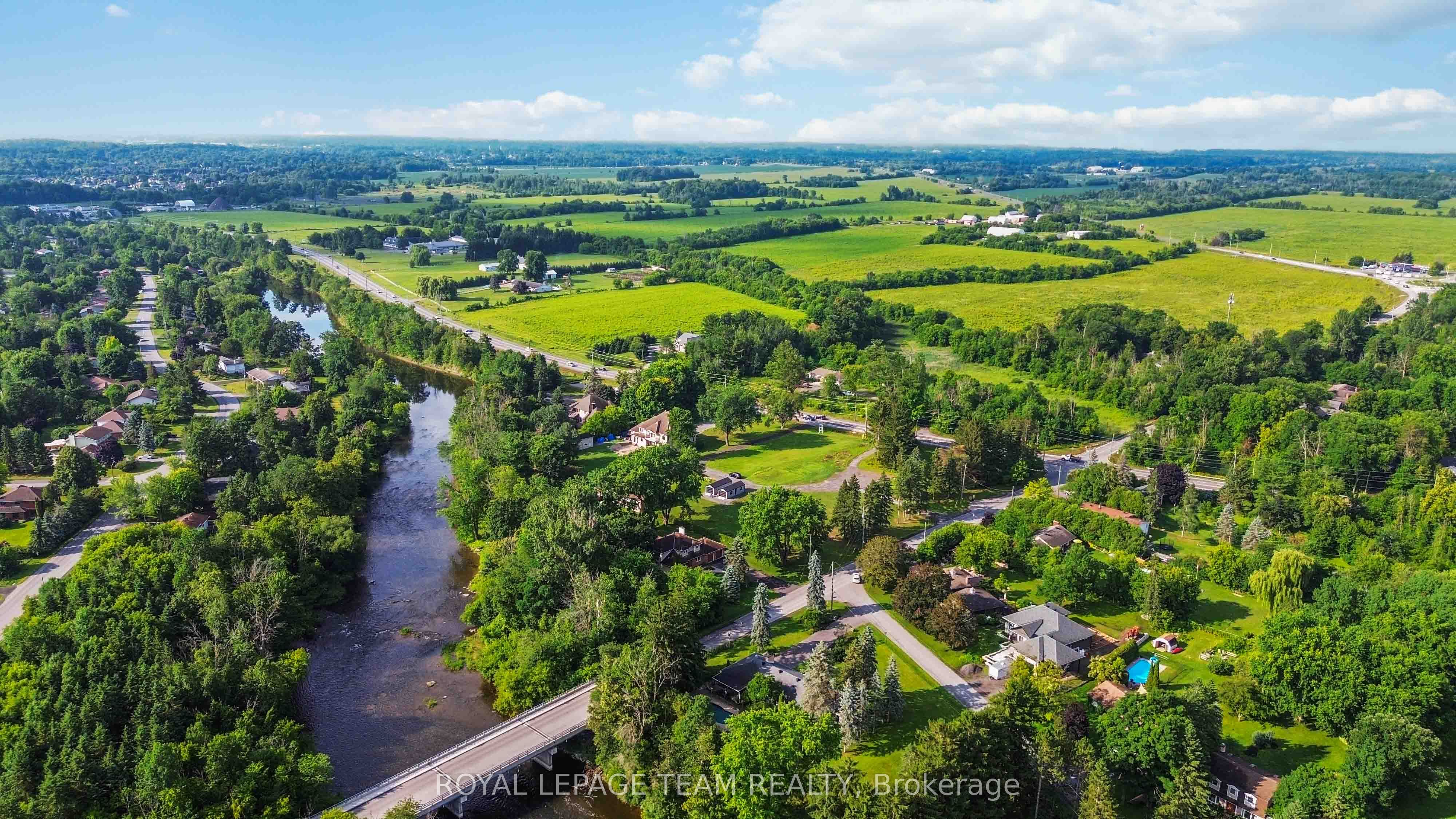 4003 Rideau Valley Drive N Property Photo 10