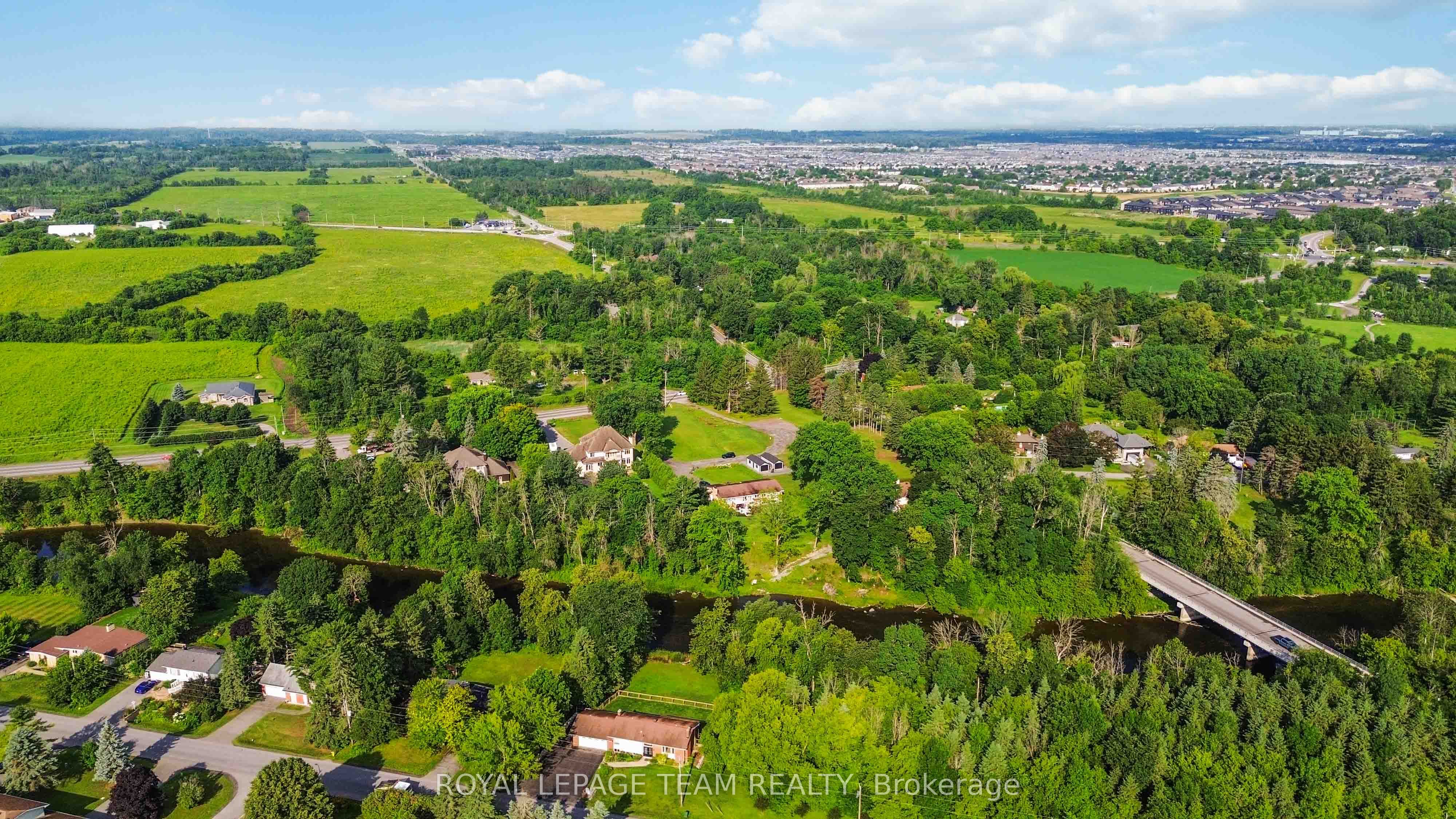 4003 Rideau Valley Drive N Property Photo 12