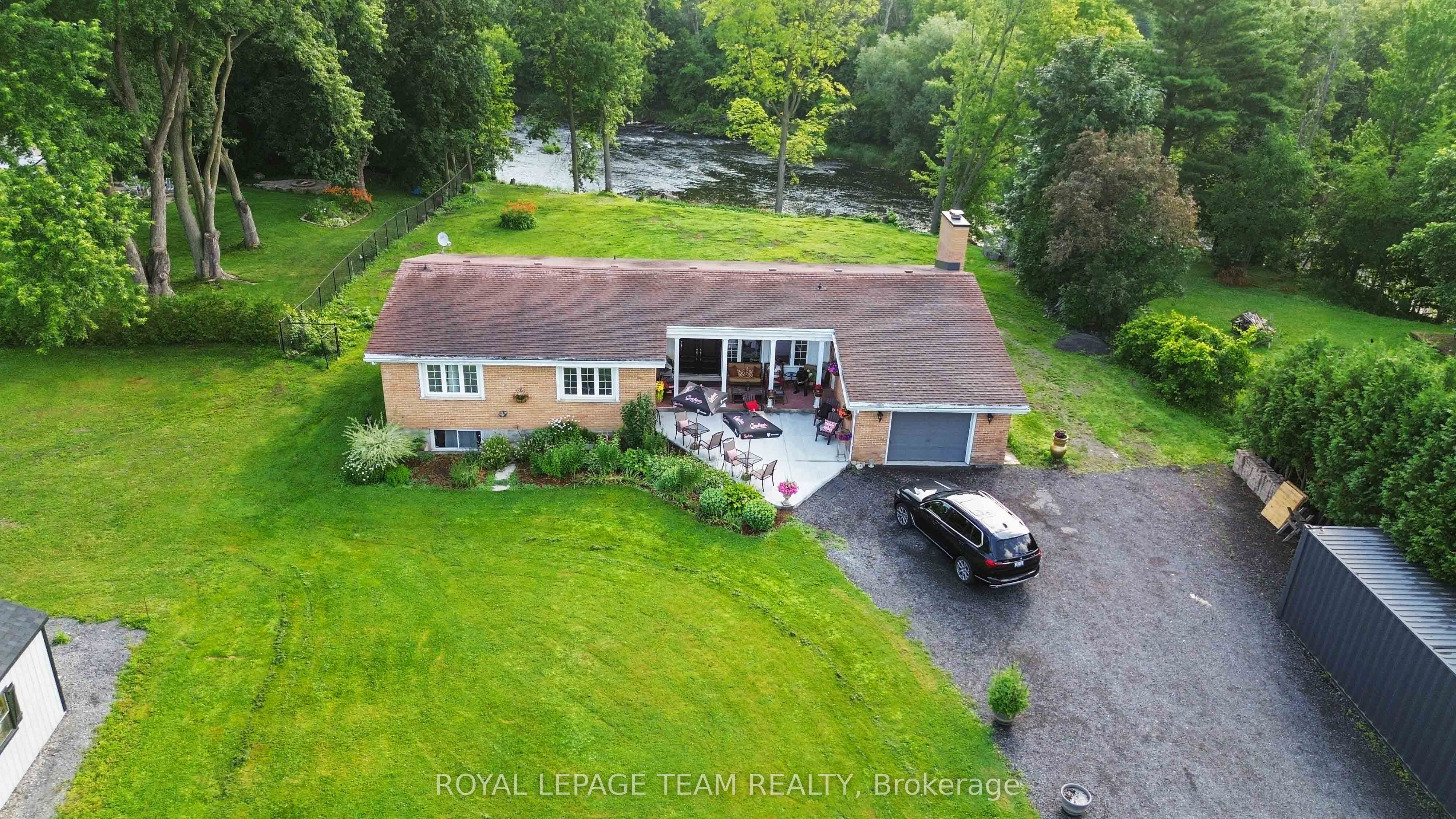 4003 Rideau Valley Drive N Property Photo 14