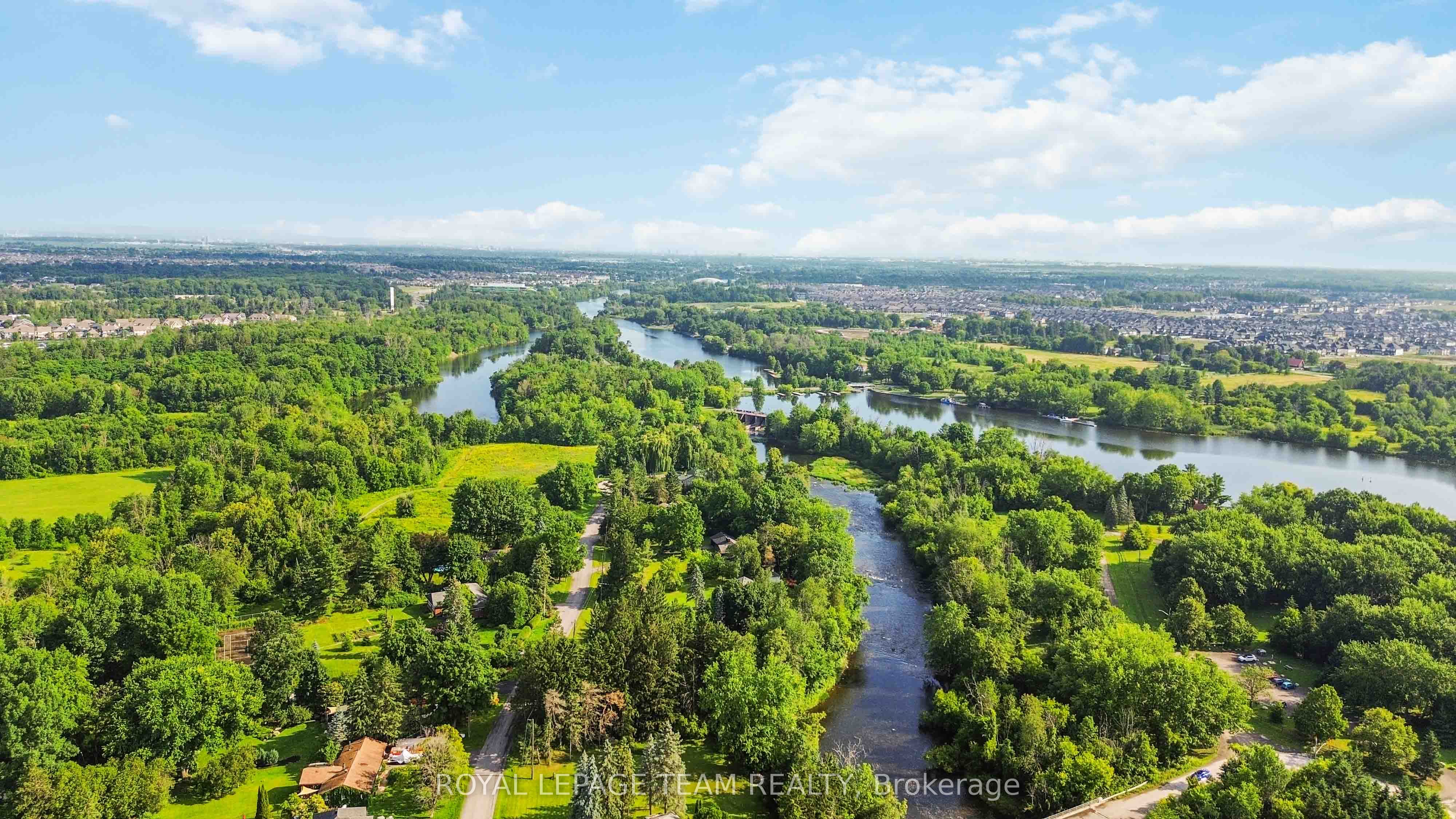 4003 Rideau Valley Drive N Property Photo 15