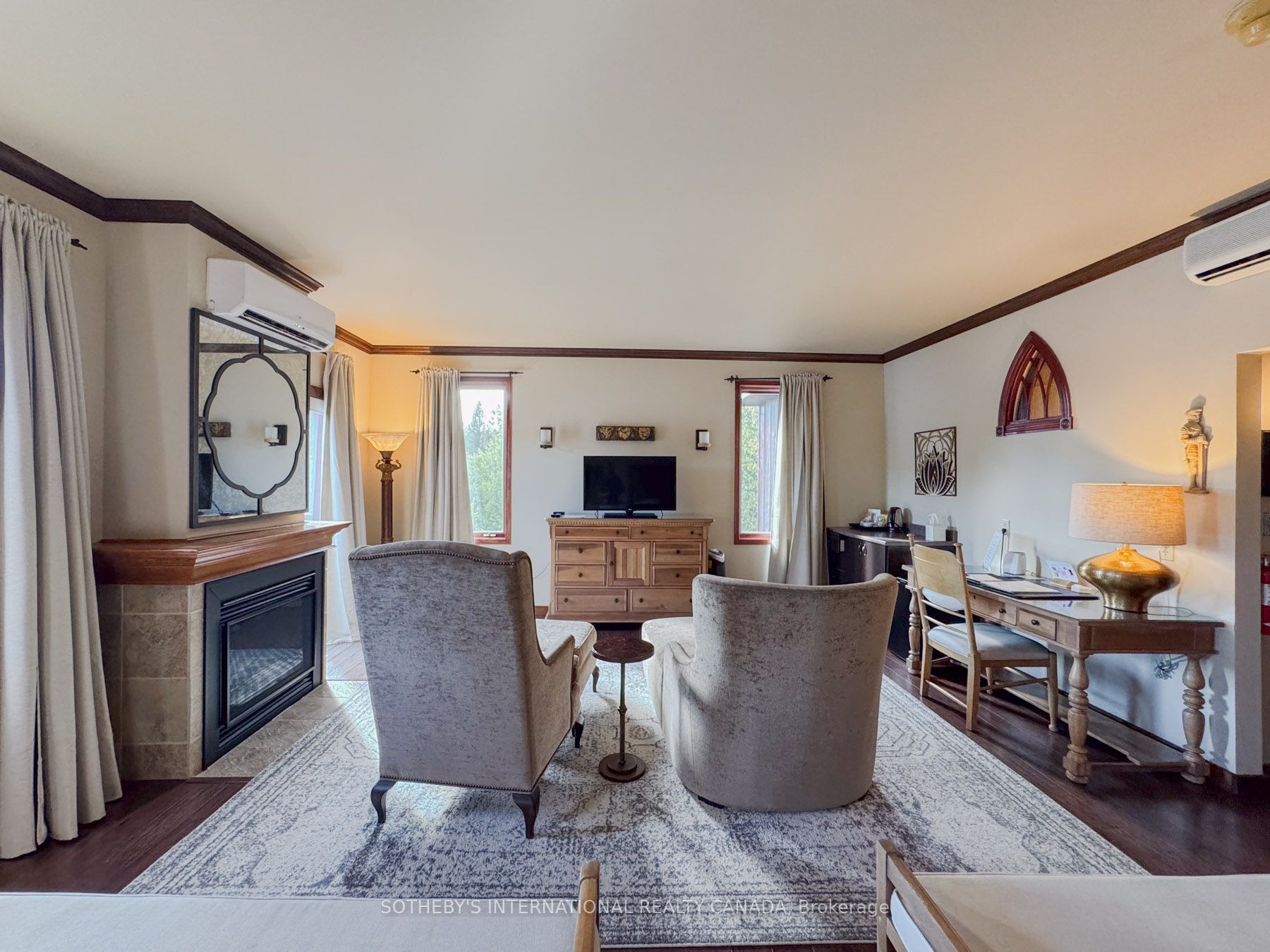 2004a Property Photo 26