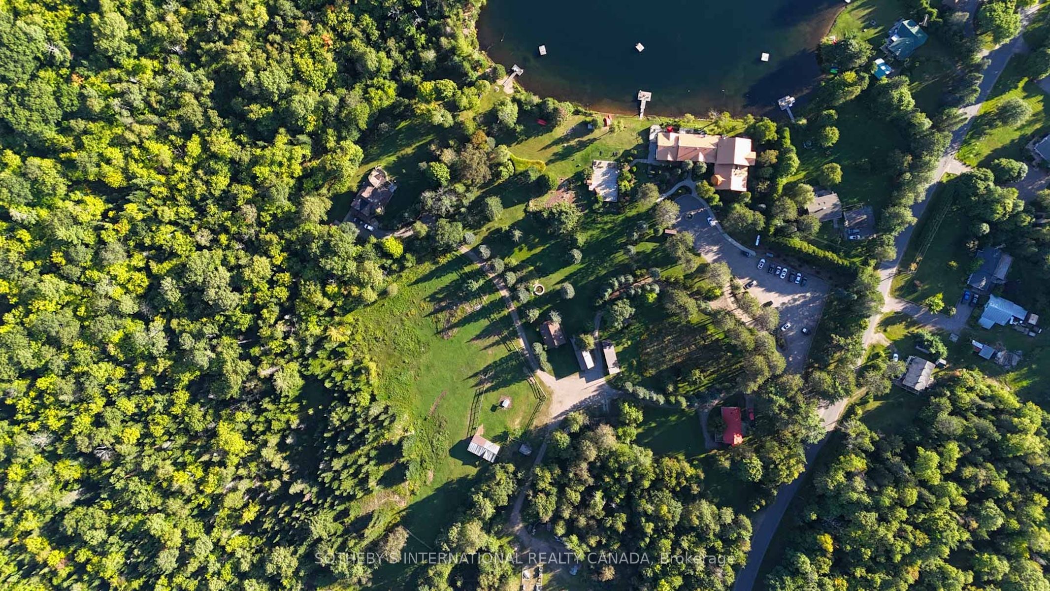 2004a Property Photo 30