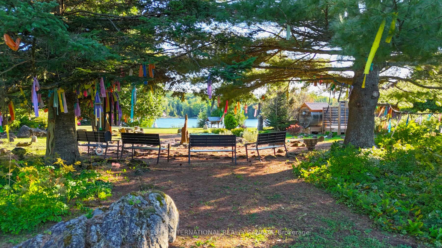 2004a Property Photo 31