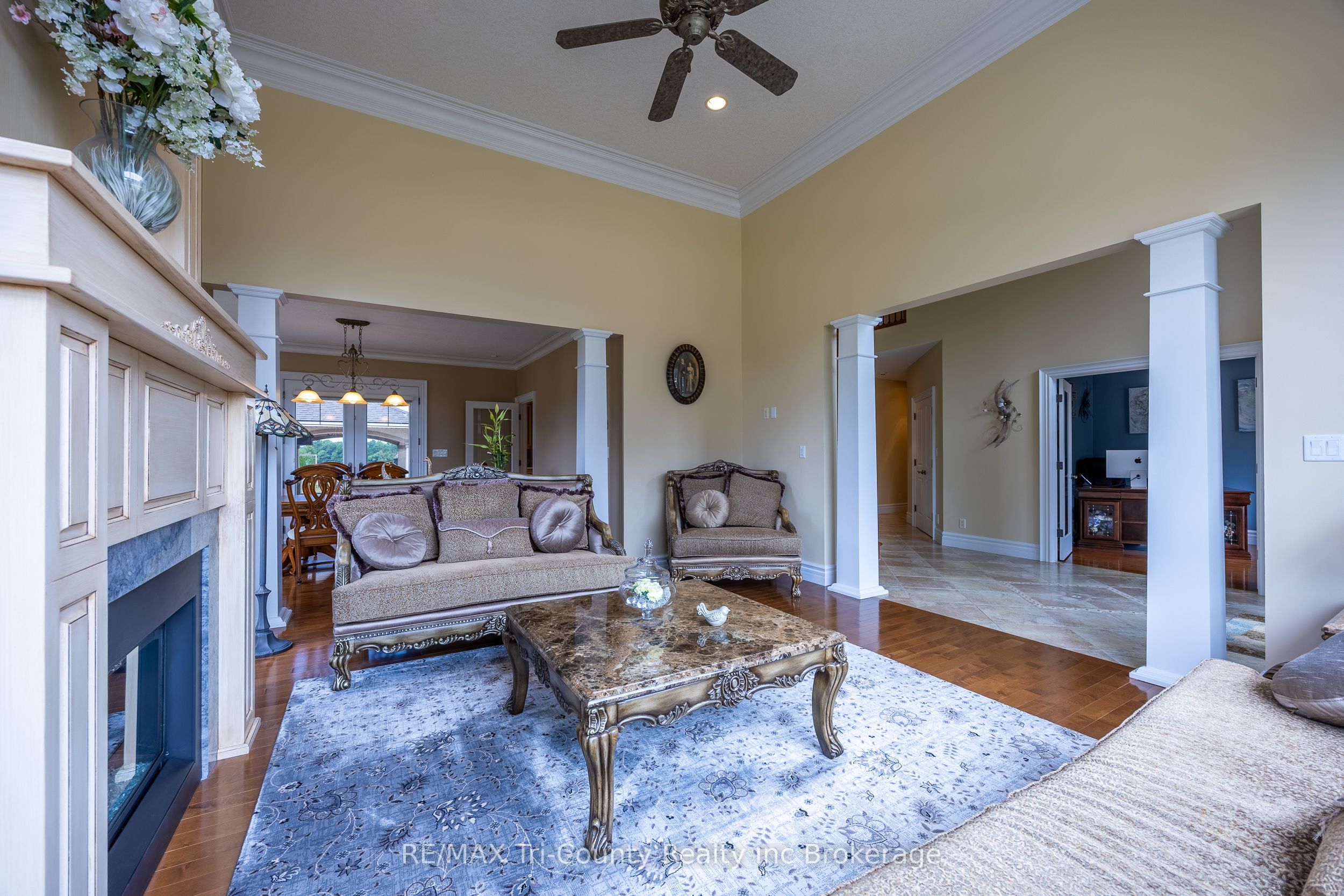 56130 Heritage Line Property Photo 6