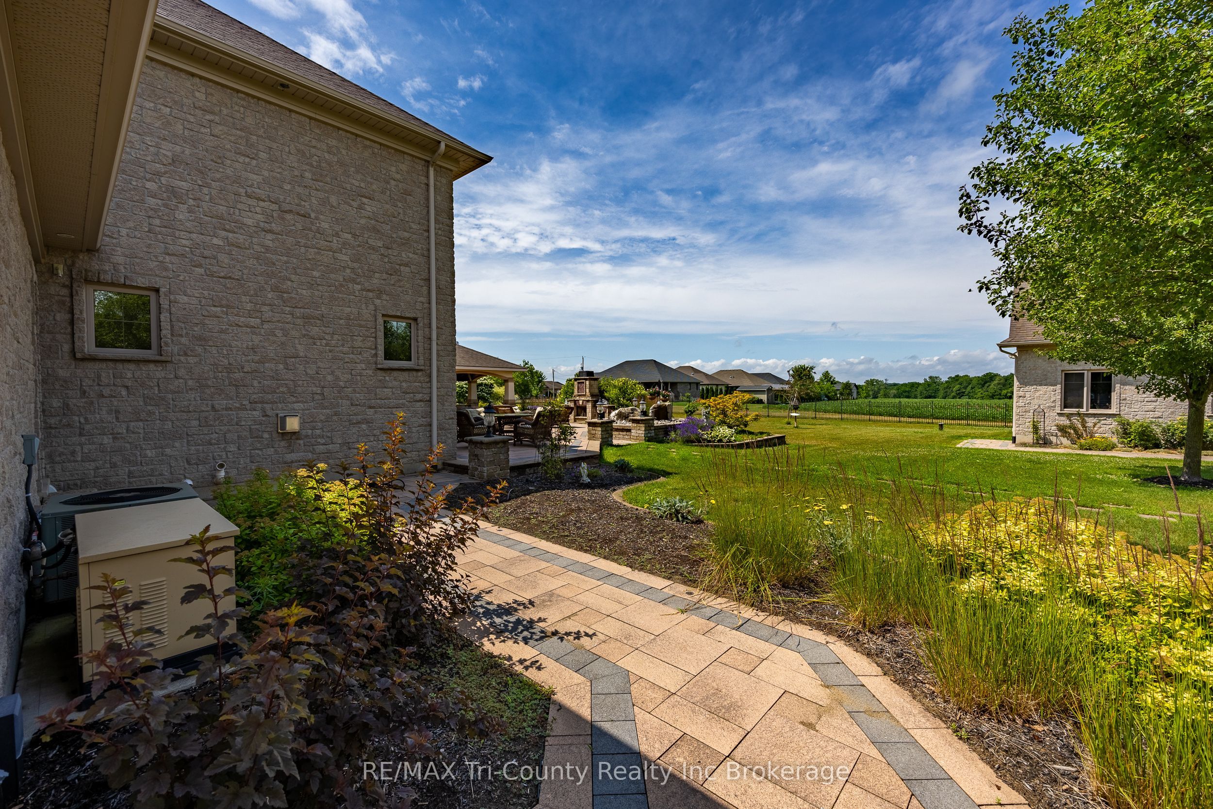 56130 Heritage Line Property Photo 36