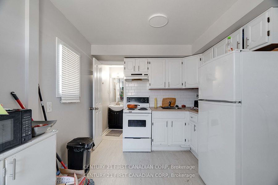 140 Rectory Street Property Photo 3