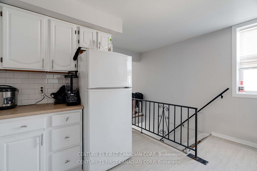 140 Rectory Street Property Photo 4