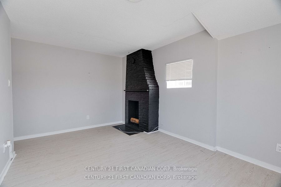 140 Rectory Street Property Photo 8