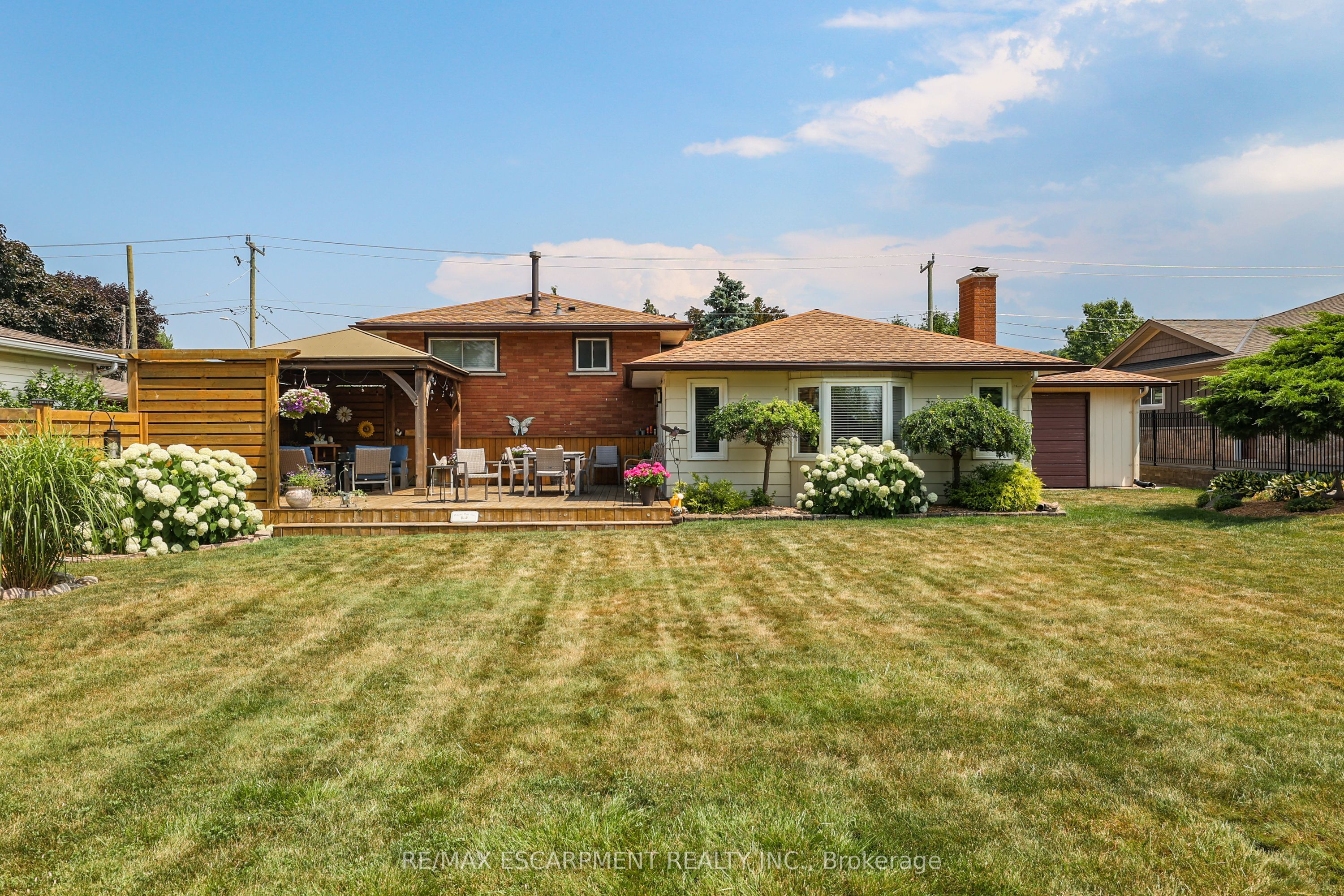 11 Hunter Road Property Photo 2