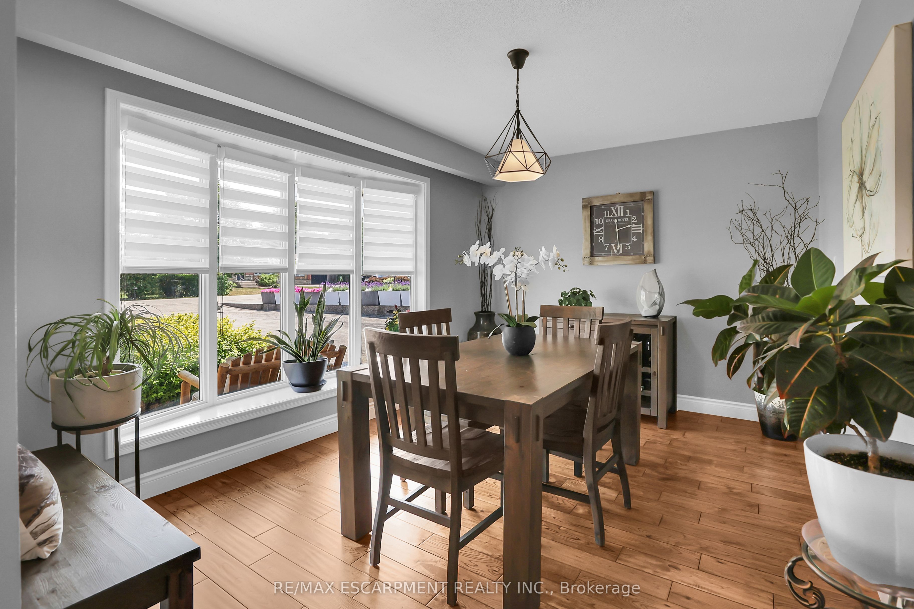 11 Hunter Road Property Photo 6