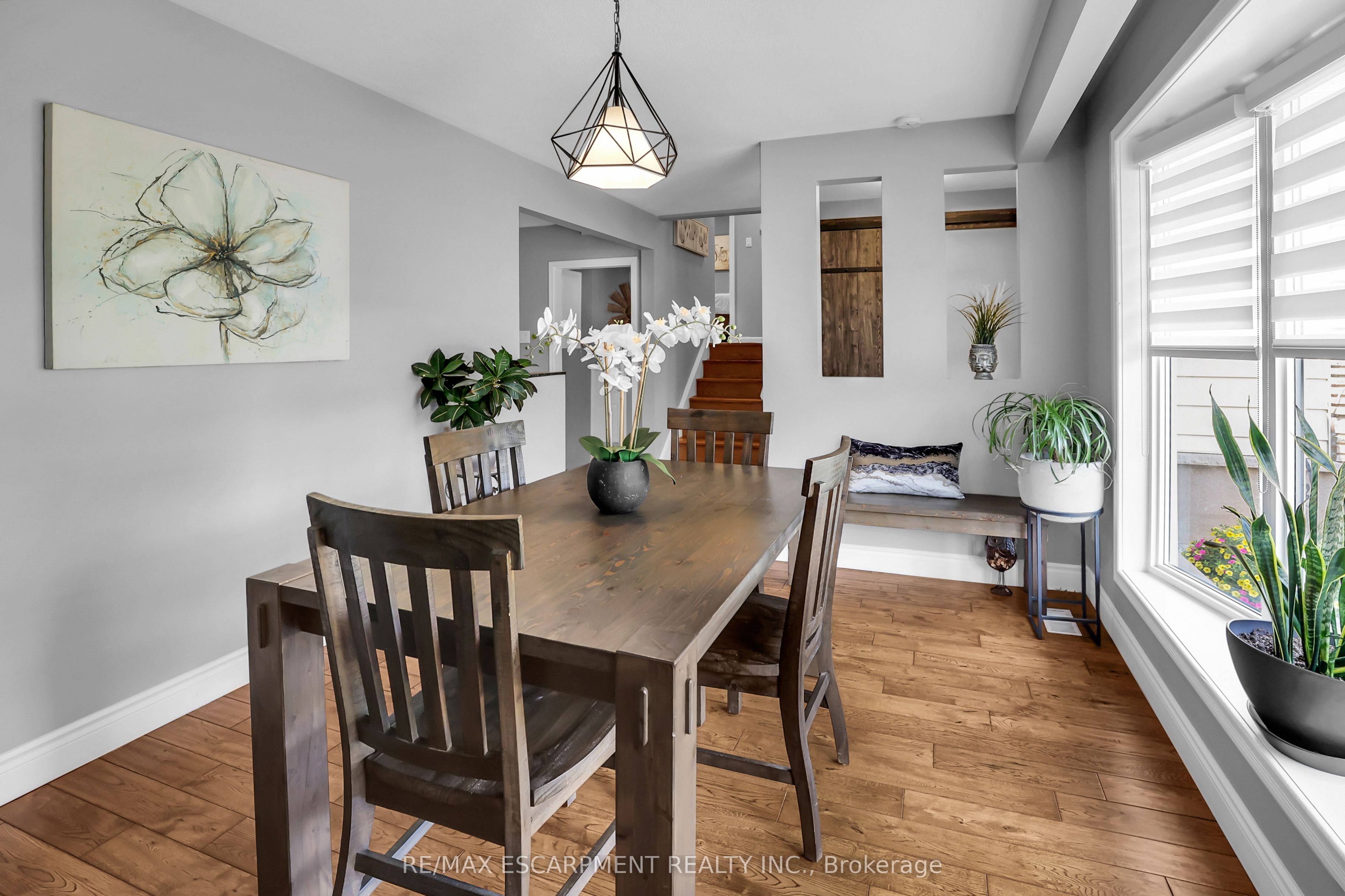 11 Hunter Road Property Photo 7