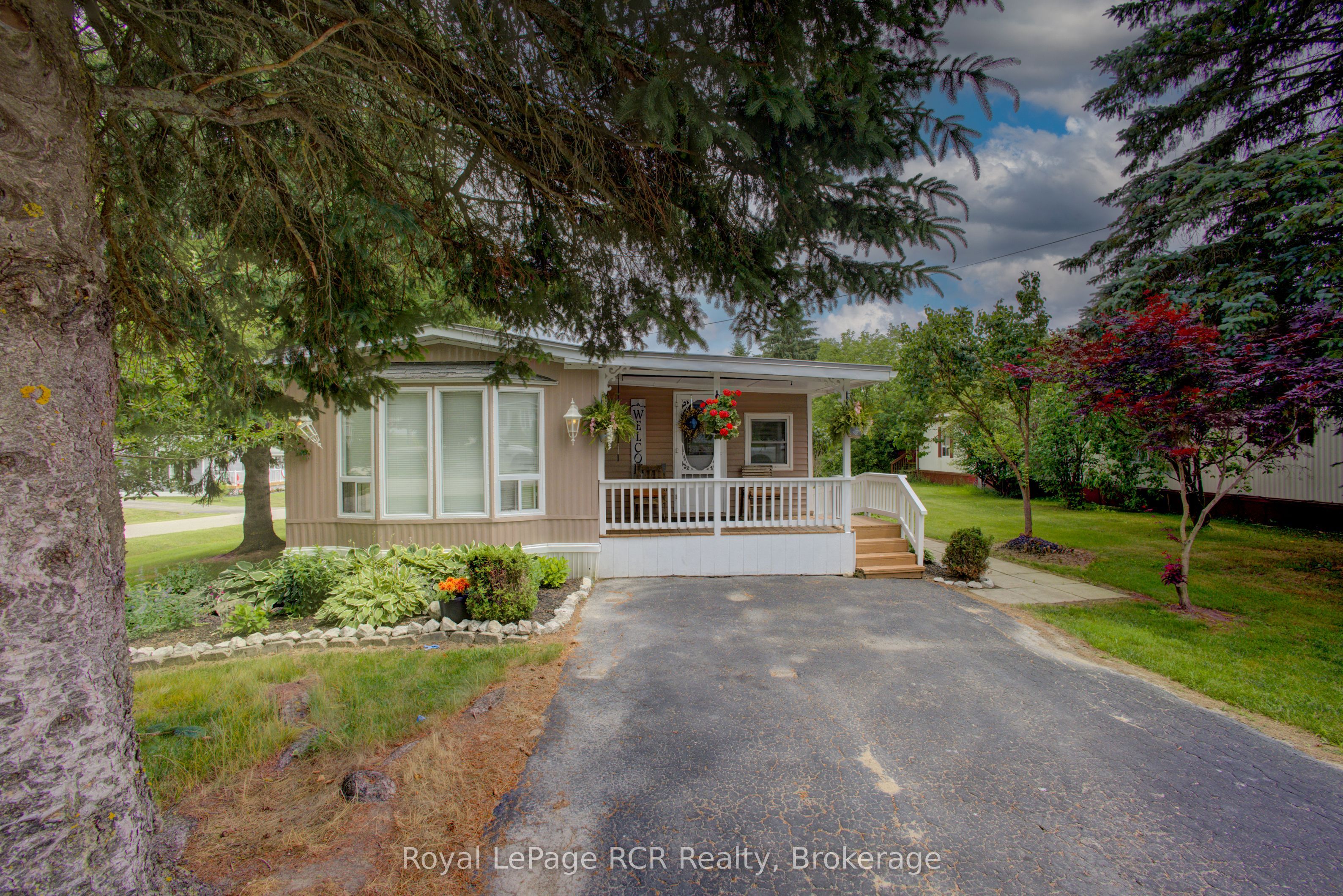 5 Grand Vista Drive Property Photo 1
