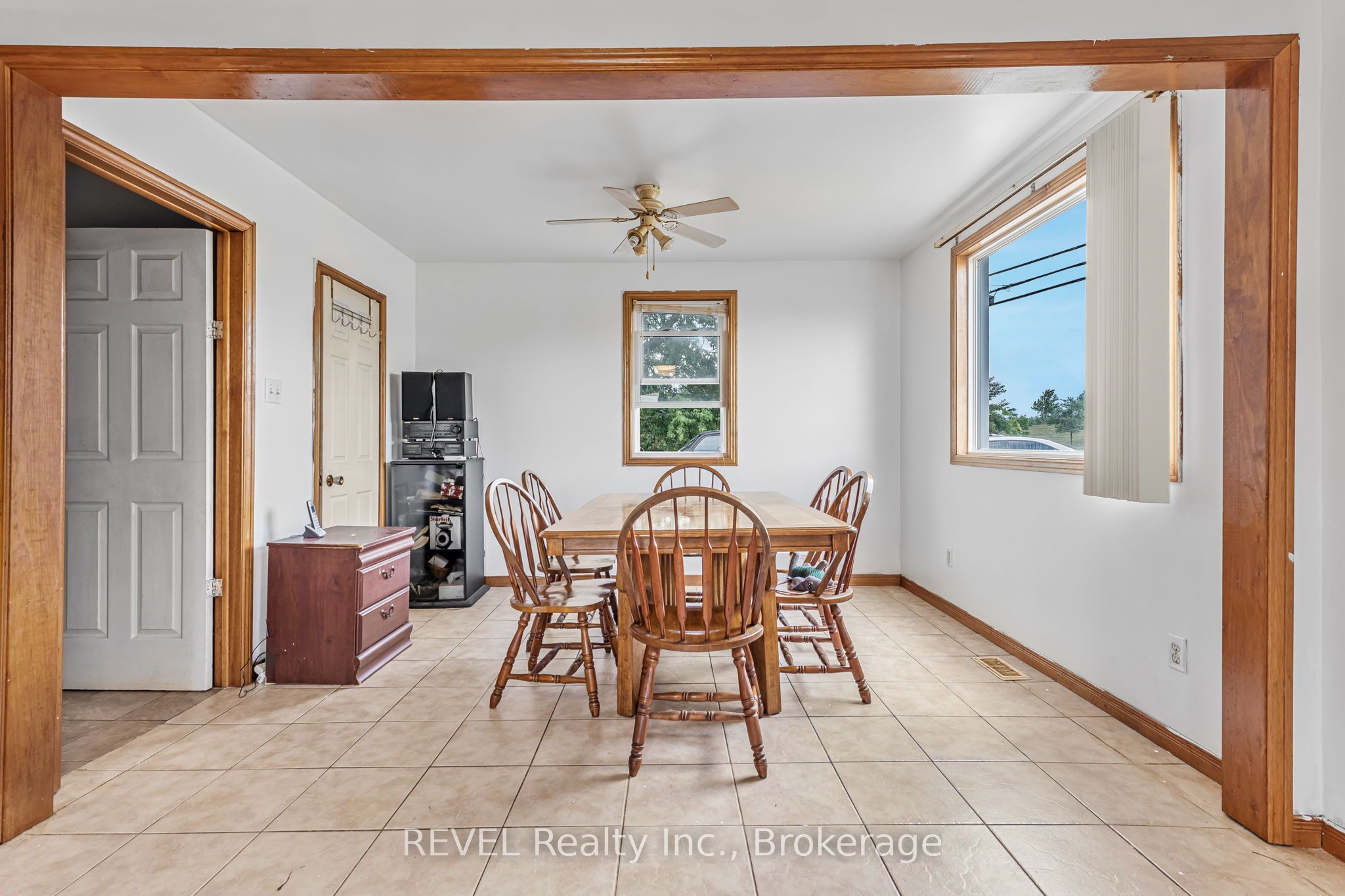 1032 Elm Street Property Photo 6